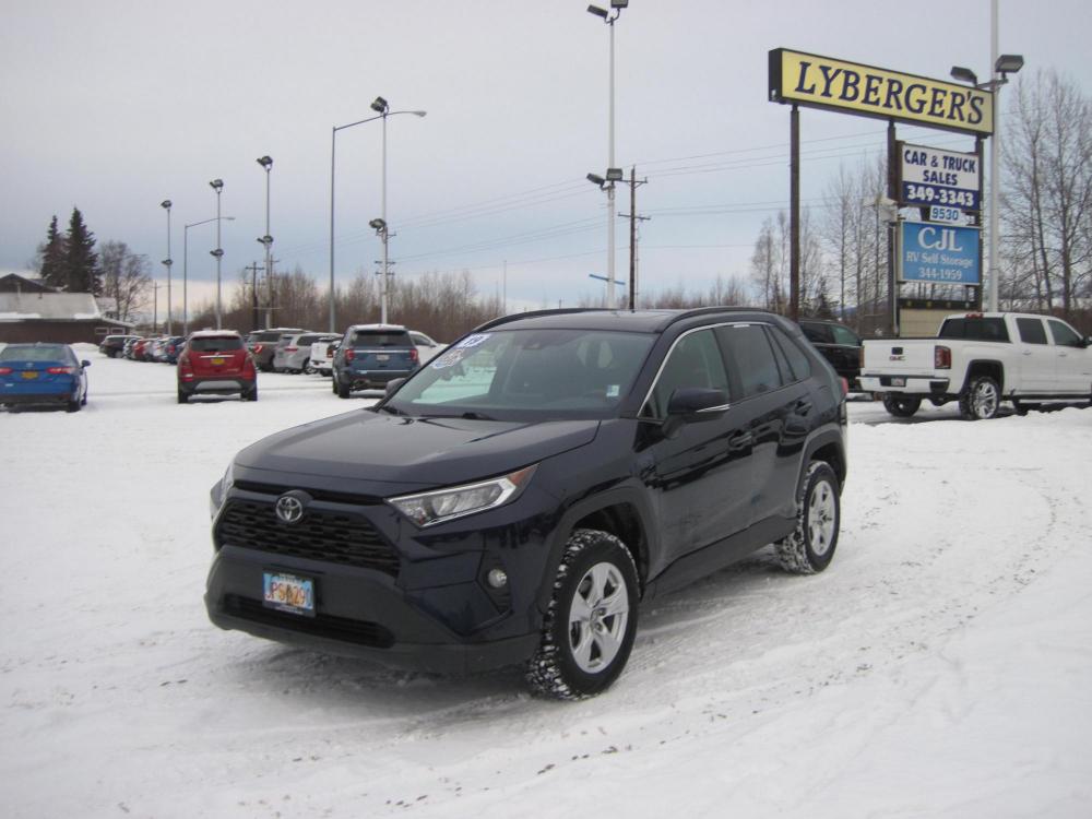 2019 blue /black Toyota RAV4 XLE AWD (2T3P1RFV6KC) with an 2.5L L4 DOHC 16V engine, 8A transmission, located at 9530 Old Seward Highway, Anchorage, AK, 99515, (907) 349-3343, 61.134140, -149.865570 - Nice Toyota Rav4 XLE AWD, Sunroof and Navigation come take a test drive. - Photo #0
