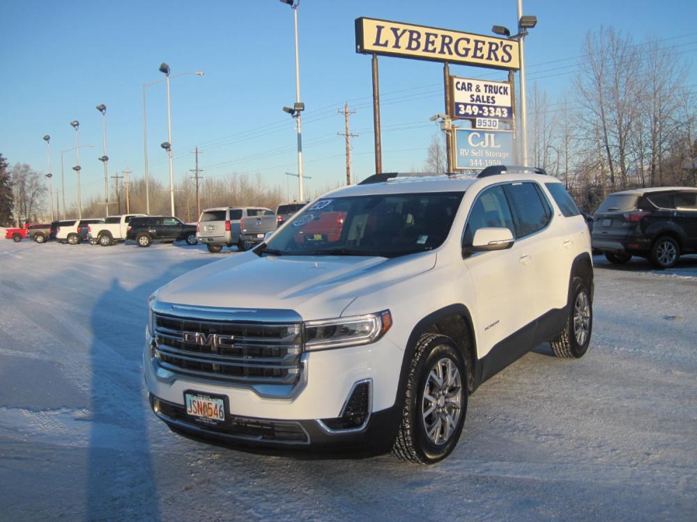 2020 white /black GMC Acadia SLT-1 AWD (1GKKNUL49LZ) with an 2.0L L4 DOHC 16V TURBO engine, 6A transmission, located at 9530 Old Seward Highway, Anchorage, AK, 99515, (907) 349-3343, 61.134140, -149.865570 - Low miles on the GMC Acadia AWD Leather, Navigation, come take a test drive - Photo #0