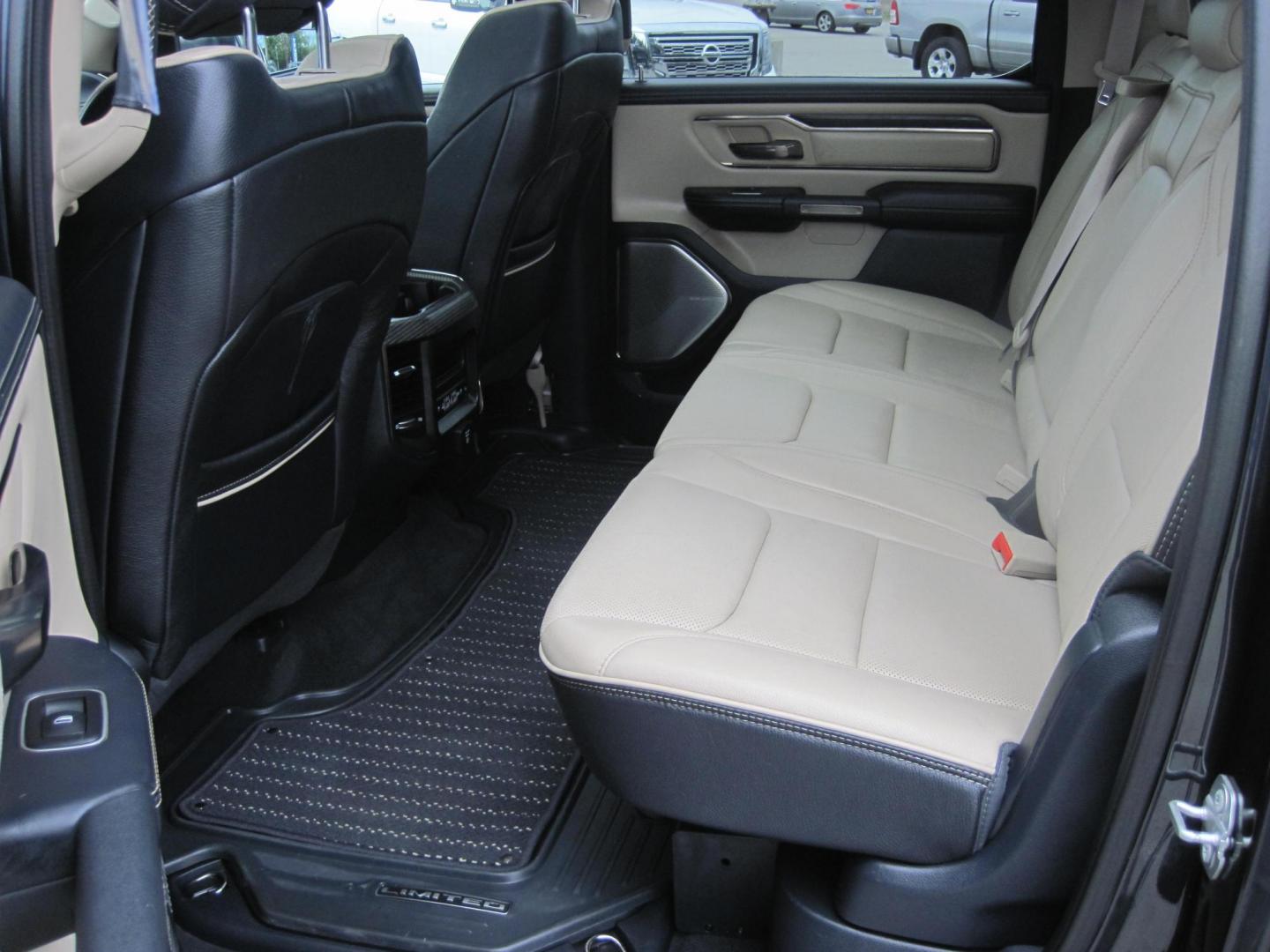 2019 gray /Tan RAM 1500 Limited Crew Cab 4WD (1C6SRFPT1KN) with an 5.7L V8 OHV 16V engine, 8A transmission, located at 9530 Old Seward Highway, Anchorage, AK, 99515, (907) 349-3343, 61.134140, -149.865570 - Loaded 2019 Ram 1500 Linited come take a test drive - Photo#6
