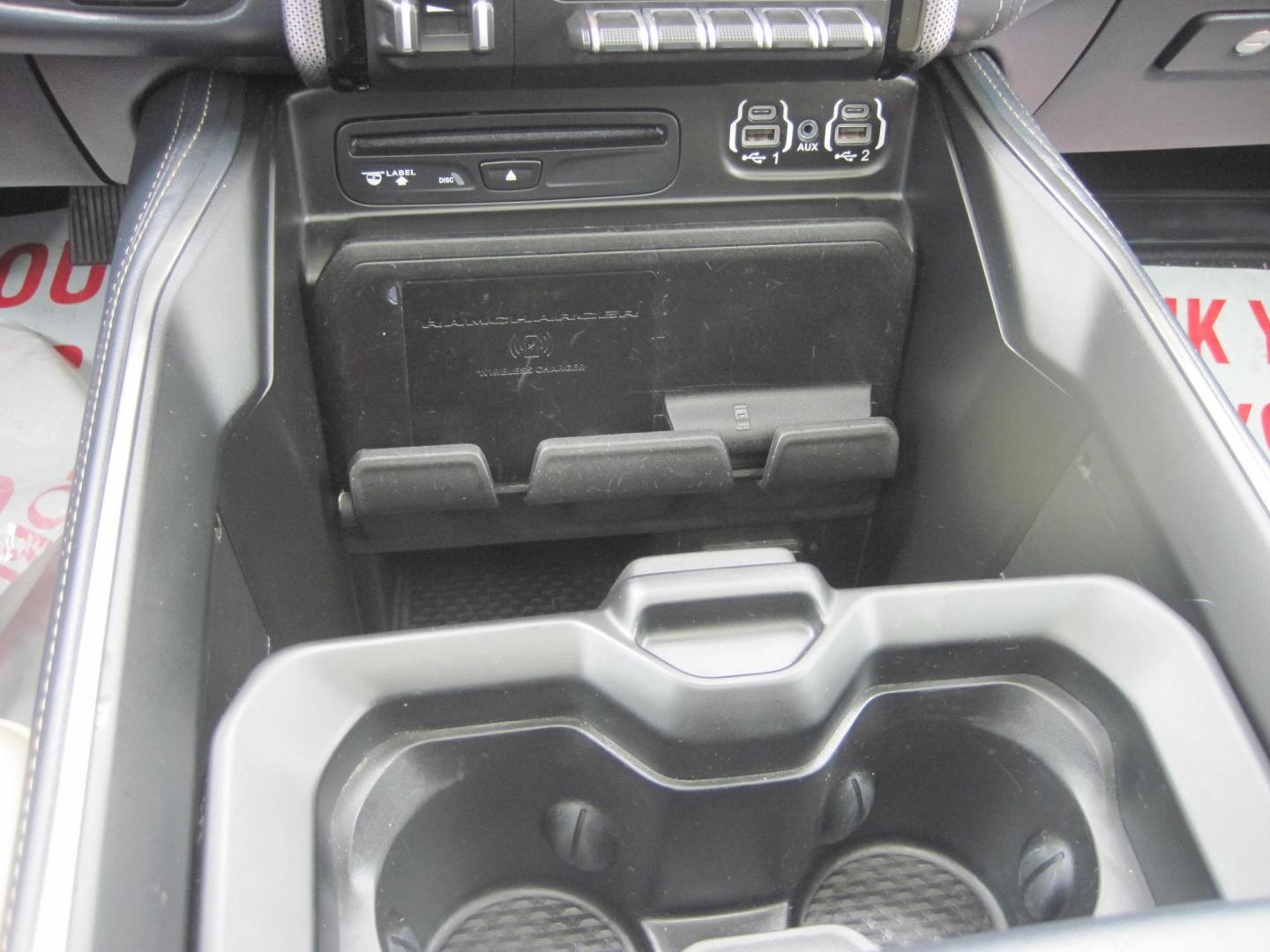 2019 gray /Tan RAM 1500 Limited Crew Cab 4WD (1C6SRFPT1KN) with an 5.7L V8 OHV 16V engine, 8A transmission, located at 9530 Old Seward Highway, Anchorage, AK, 99515, (907) 349-3343, 61.134140, -149.865570 - Loaded 2019 Ram 1500 Linited come take a test drive - Photo#15