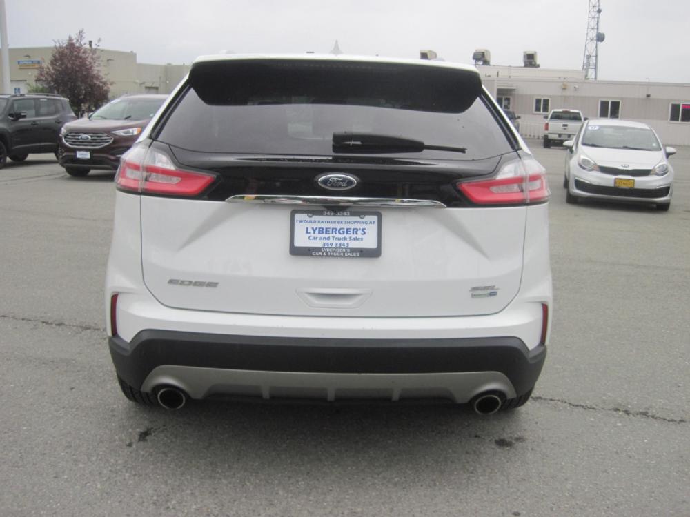 2020 white /black Ford Edge SEL AWD (2FMPK4J98LB) with an 2.0L L4 DOHC 16V engine, 6A transmission, located at 9530 Old Seward Highway, Anchorage, AK, 99515, (907) 349-3343, 61.134140, -149.865570 - Nice Ford Edge SEL AWD come take a test drive. - Photo #3
