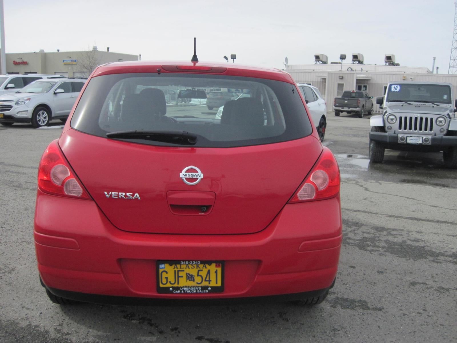 2012 red /gray Nissan Versa 1.8 SL Hatchback (3N1BC1CP7CK) with an 1.8L L4 DOHC 16V engine, Continuously Variable Transmission transmission, located at 9530 Old Seward Highway, Anchorage, AK, 99515, (907) 349-3343, 61.134140, -149.865570 - Nice Nissan Versa come take a test drive. - Photo #3