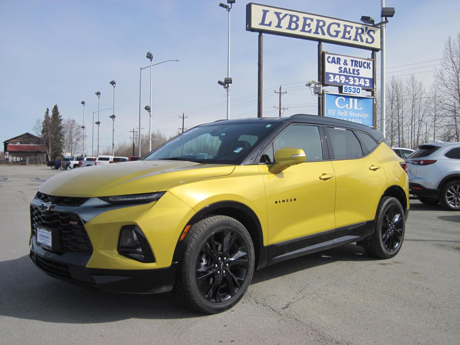 2022 YELLOW /black Chevrolet Blazer RS AWD (3GNKBKRS4NS) with an 3.6L V6 DOHC 24V engine, 9A transmission, located at 9530 Old Seward Highway, Anchorage, AK, 99515, (907) 349-3343, 61.134140, -149.865570 - Loaded Chevrolet Blaser RS awd come take a test drive. - Photo #0