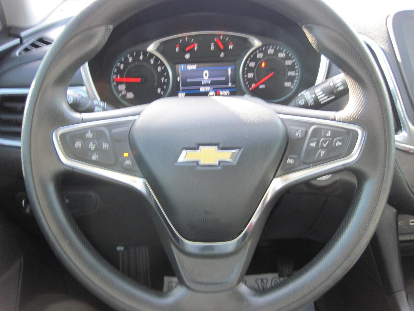 2021 white /black Chevrolet Equinox LT AWD (3GNAXTEV6MS) with an 1.5L L4 DOHC 16V TURBO engine, 6A transmission, located at 9530 Old Seward Highway, Anchorage, AK, 99515, (907) 349-3343, 61.134140, -149.865570 - Nice Chevrolet Equinox AWD come take a test drive- Photo#14