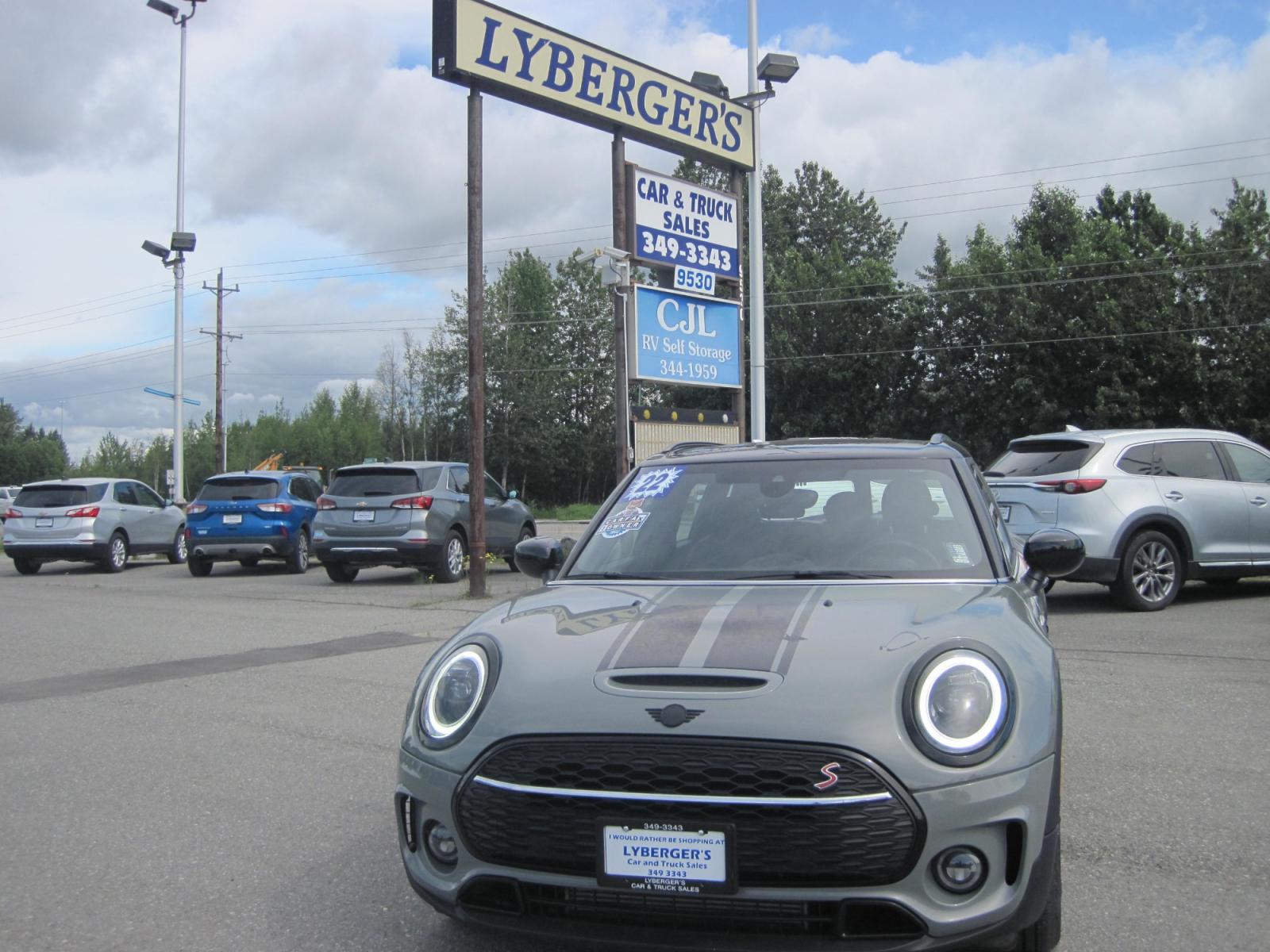 2022 gray /black Mini Clubman Cooper S ALL4 (WMWXJ1C04N2) with an 2.0L L4 DOHC 16V TURBO engine, located at 9530 Old Seward Highway, Anchorage, AK, 99515, (907) 349-3343, 61.134140, -149.865570 - Nice Mini Clubman Cooper S ALL 4, sun roof, leather, navigation, come take a test drive. - Photo #1