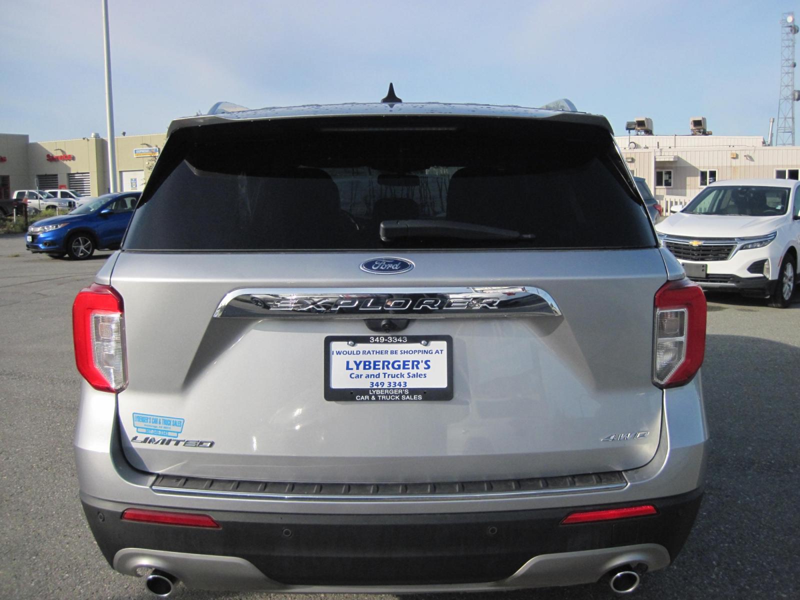2022 silver /black Ford Explorer Limited AWD (1FMSK8FH3NG) with an 2.3L L4 DOHC 16V engine, 10A transmission, located at 9530 Old Seward Highway, Anchorage, AK, 99515, (907) 349-3343, 61.134140, -149.865570 - Nice Ford Explorer Limited AWD come take a test drive - Photo #5