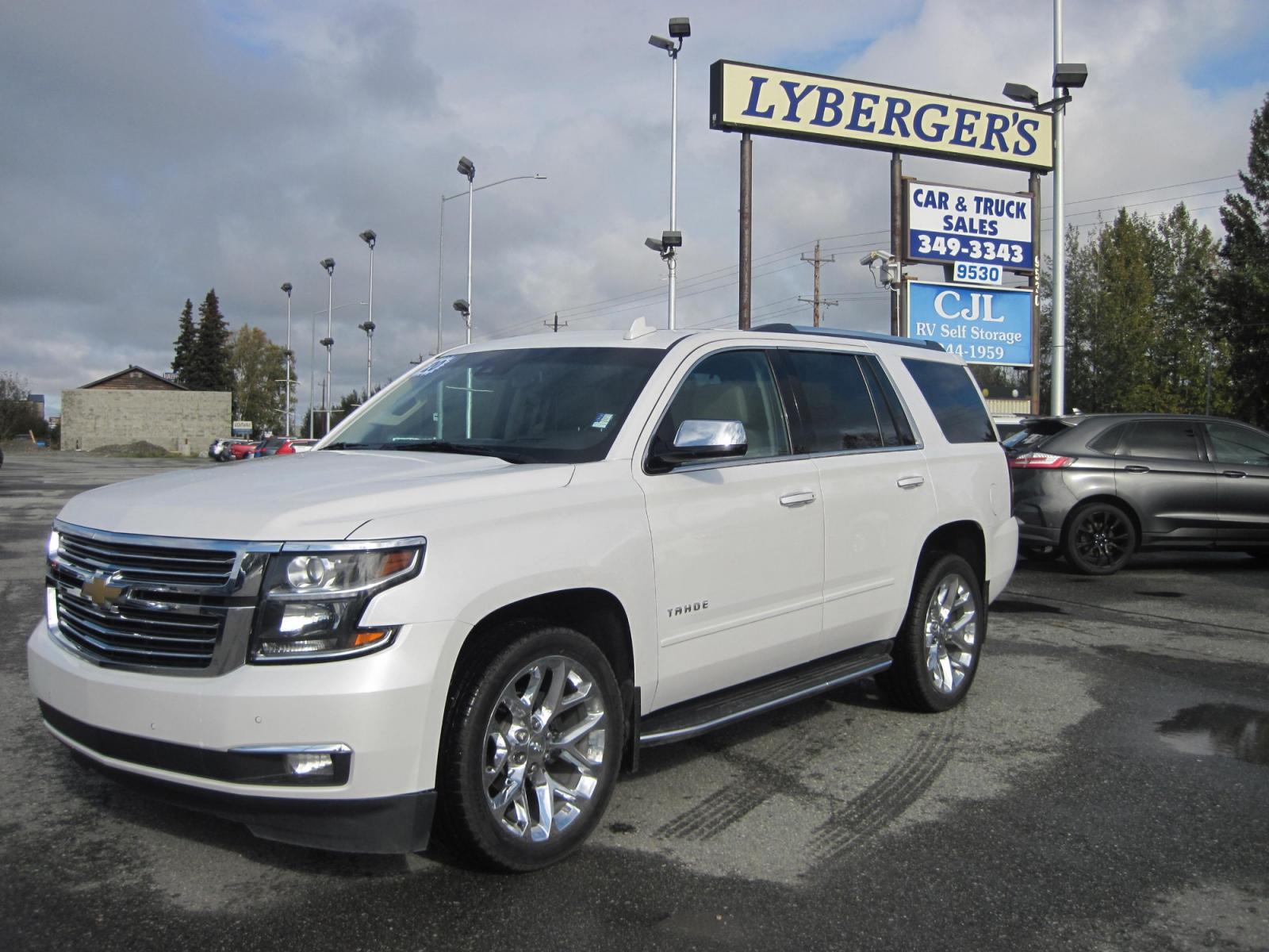2020 white /Tan Chevrolet Tahoe Premier 4WD (1GNSKCKC5LR) with an 5.3L V8 OHV 16V engine, 6A transmission, located at 9530 Old Seward Highway, Anchorage, AK, 99515, (907) 349-3343, 61.134140, -149.865570 - Nice Chevrolet Tahoe Premier, sunroof, 4 captain chairs, heads up display come take a test drive. - Photo #1