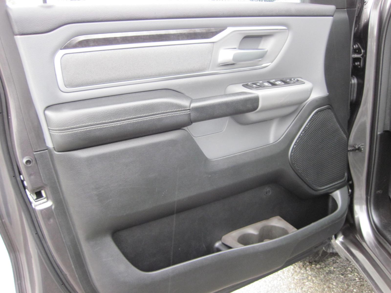 2020 gray /black RAM 1500 Big Horn Quad Cab 4WD (1C6SRFBT5LN) with an 3.6L V6 FFV engine, 8A transmission, located at 9530 Old Seward Highway, Anchorage, AK, 99515, (907) 349-3343, 61.134140, -149.865570 - Nice Ram 1500 Bighorn, Heated steering wheel , heated seats, come take a test drive. - Photo #5