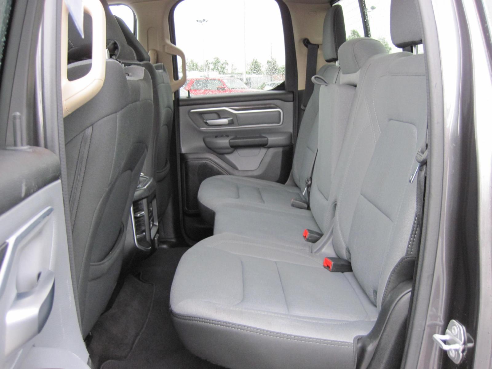 2020 gray /black RAM 1500 Big Horn Quad Cab 4WD (1C6SRFBT5LN) with an 3.6L V6 FFV engine, 8A transmission, located at 9530 Old Seward Highway, Anchorage, AK, 99515, (907) 349-3343, 61.134140, -149.865570 - Nice Ram 1500 Bighorn, Heated steering wheel , heated seats, come take a test drive. - Photo #8