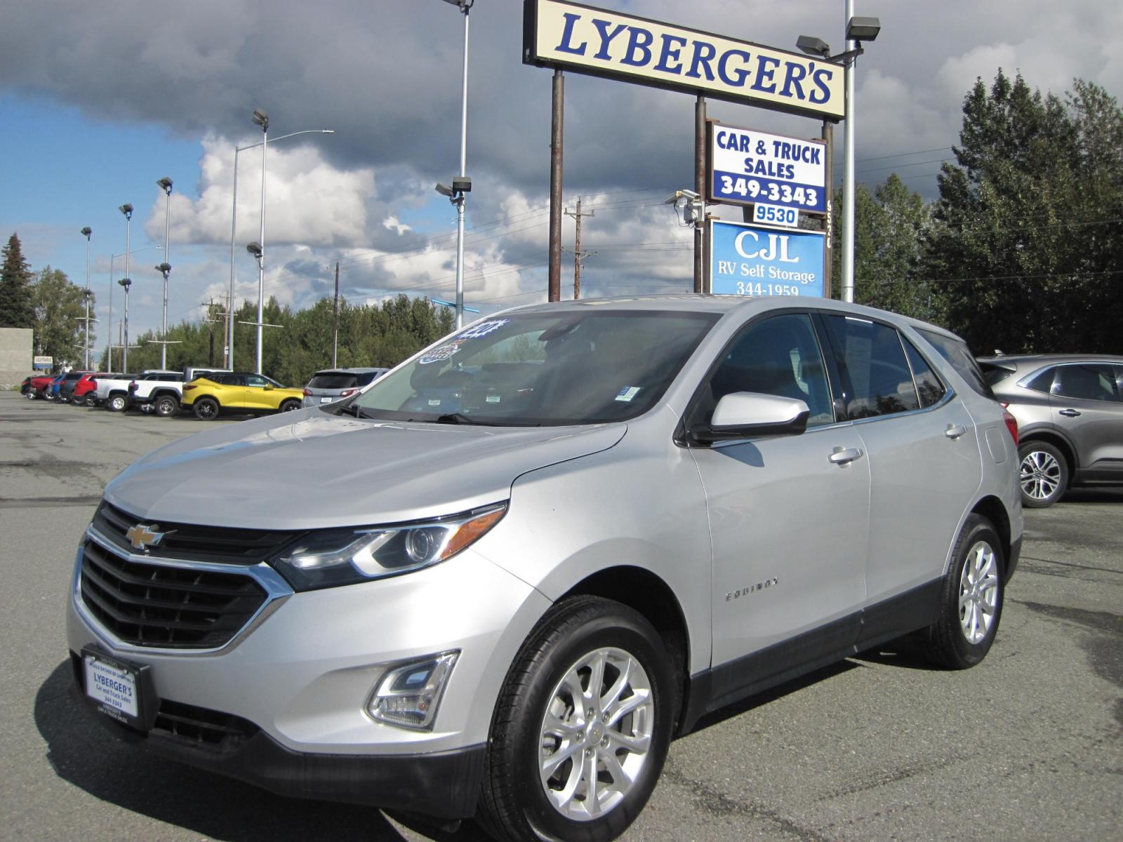 2020 silver /black Chevrolet Equinox LT AWD (2GNAXUEV1L6) with an 1.5L L4 DOHC 16V TURBO engine, 6A transmission, located at 9530 Old Seward Highway, Anchorage, AK, 99515, (907) 349-3343, 61.134140, -149.865570 - Nice Chevrolet Equinox LT AWD come take a test drive - Photo #1