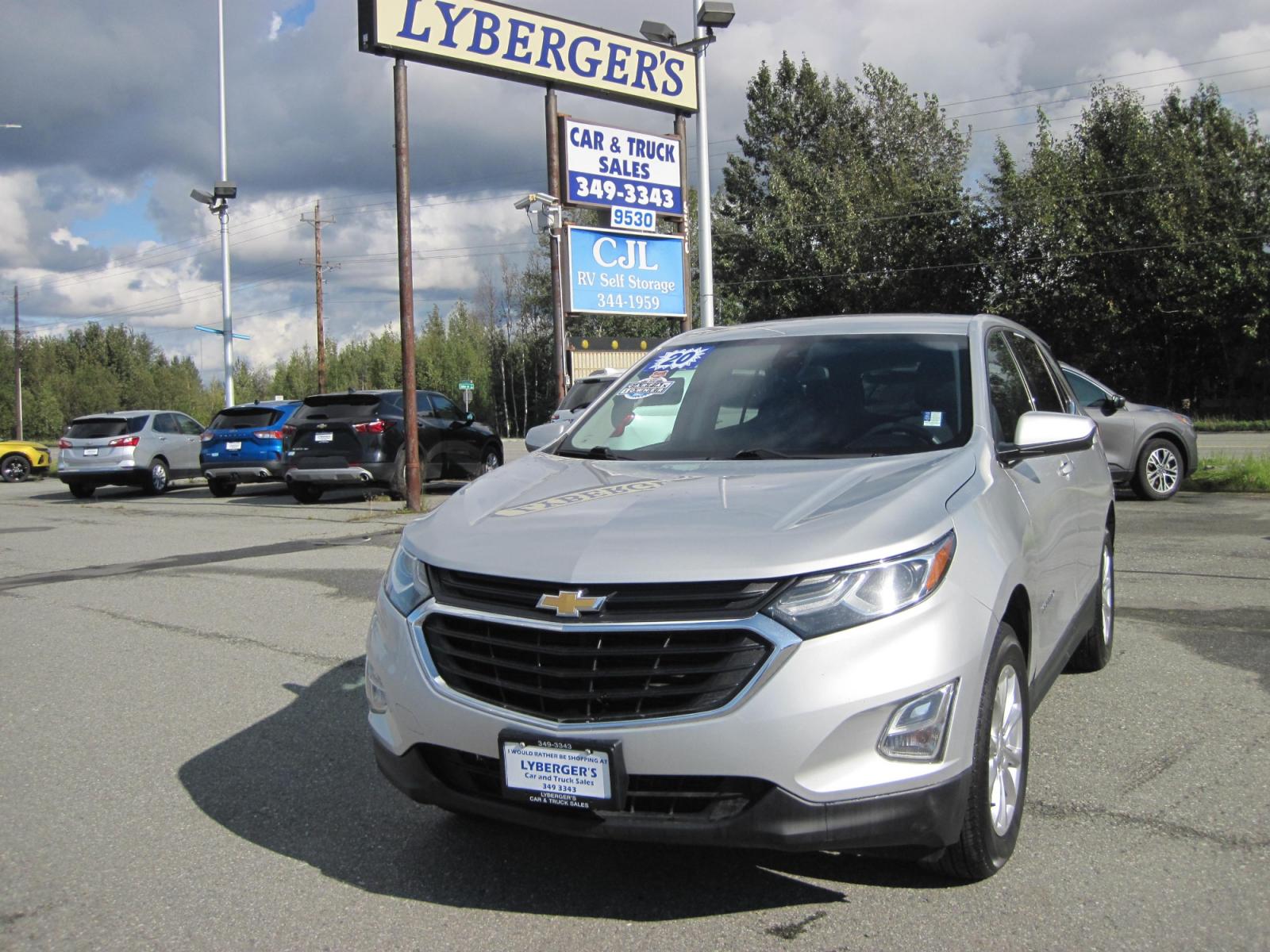 2020 silver /black Chevrolet Equinox LT AWD (2GNAXUEV1L6) with an 1.5L L4 DOHC 16V TURBO engine, 6A transmission, located at 9530 Old Seward Highway, Anchorage, AK, 99515, (907) 349-3343, 61.134140, -149.865570 - Nice Chevrolet Equinox LT AWD come take a test drive - Photo #2