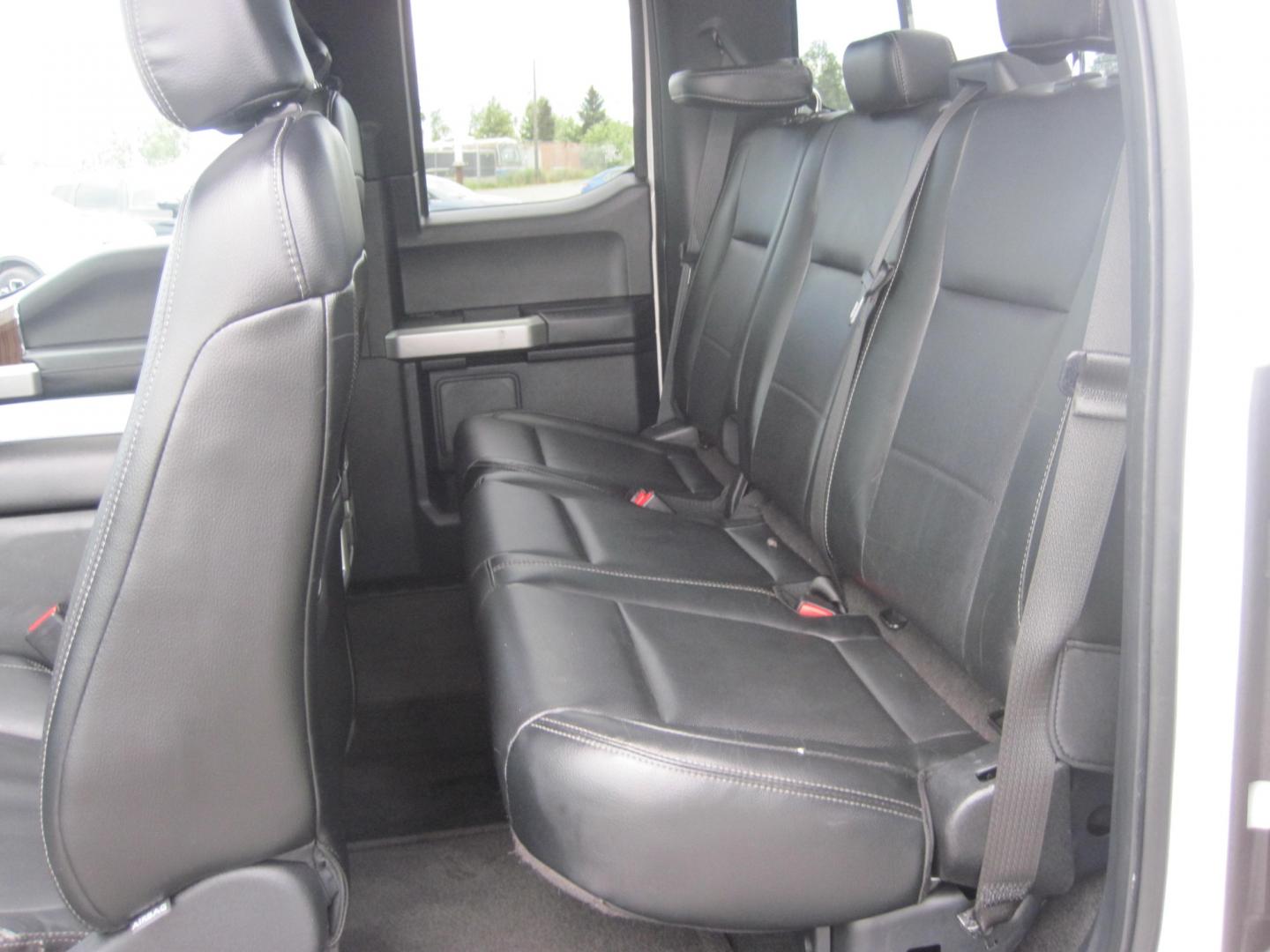 2015 white /black Ford F-150 Lariat (1FTFX1EF7FF) with an 5.0L V8 engine, automatic transmission, located at 9530 Old Seward Highway, Anchorage, AK, 99515, (907) 349-3343, 61.134140, -149.865570 - Nice low miles on this loaded Ford F150 Lariat, come take a test drive. - Photo#10