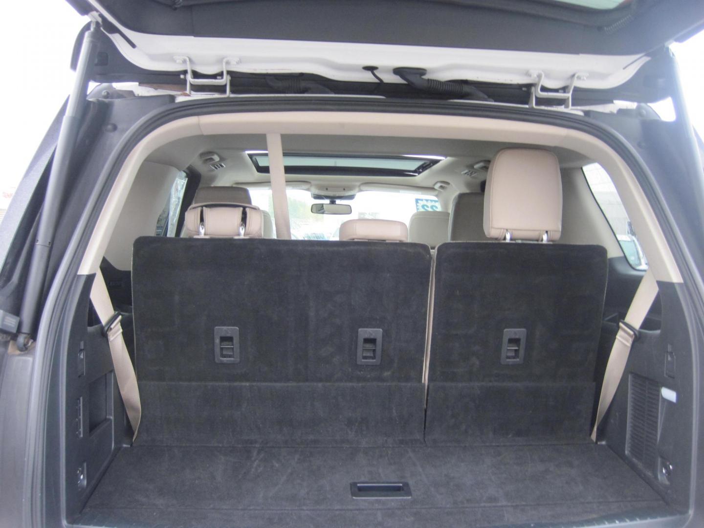 2022 /black Ford Expedition Limited 4WD (1FMJU2AT2NE) with an 3.5L V6 DOHC 24V FFV engine, 6A transmission, located at 9530 Old Seward Highway, Anchorage, AK, 99515, (907) 349-3343, 61.134140, -149.865570 - Photo#4