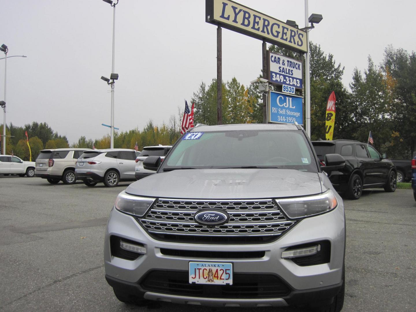 2021 silver /black Ford Explorer Limited AWD (1FMSK8FH5MG) with an 2.3L L4 DOHC 16V engine, 10A transmission, located at 9530 Old Seward Highway, Anchorage, AK, 99515, (907) 349-3343, 61.134140, -149.865570 - Photo#1