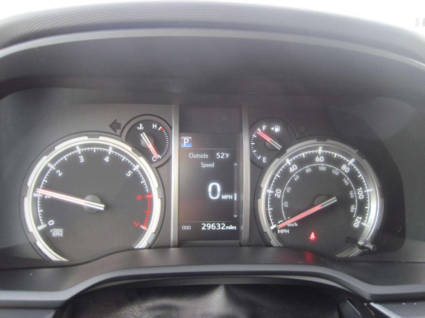 2022 blue /black Toyota 4Runner TRD Off-road Premium 4WD (JTERU5JR8N6) with an 4.0L V6 DOHC 24V engine, 5A transmission, located at 9530 Old Seward Highway, Anchorage, AK, 99515, (907) 349-3343, 61.134140, -149.865570 - Nice Toyota 4 Runner TRD OFF Road come take a test drive. - Photo#14