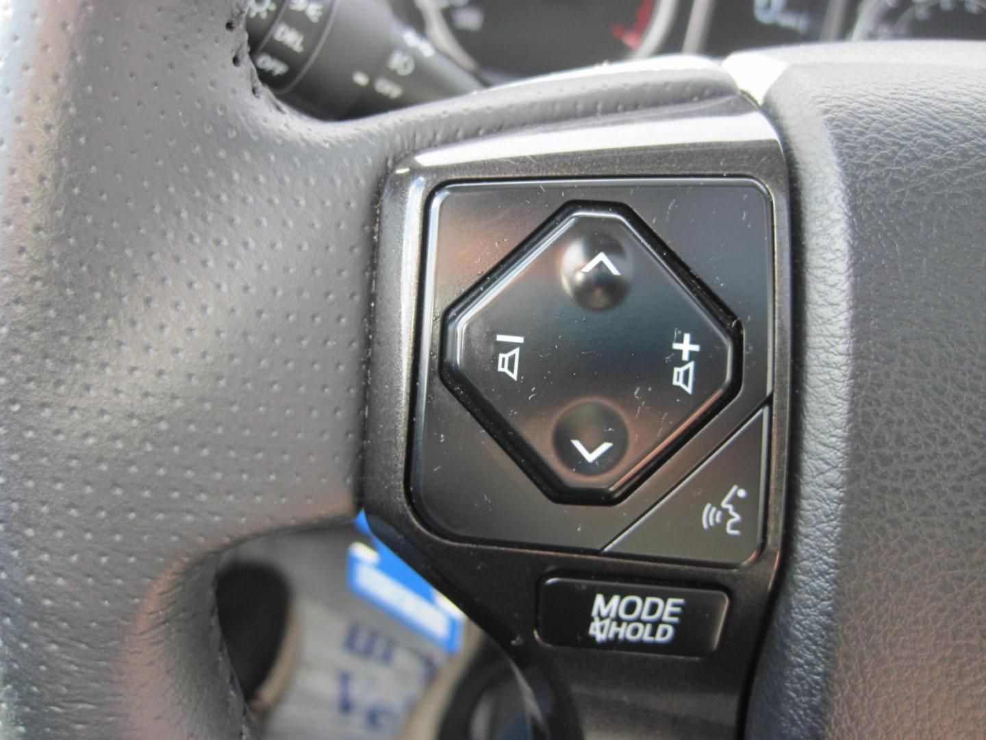 2022 blue /black Toyota 4Runner TRD Off-road Premium 4WD (JTERU5JR8N6) with an 4.0L V6 DOHC 24V engine, 5A transmission, located at 9530 Old Seward Highway, Anchorage, AK, 99515, (907) 349-3343, 61.134140, -149.865570 - Nice Toyota 4 Runner TRD OFF Road come take a test drive. - Photo#15