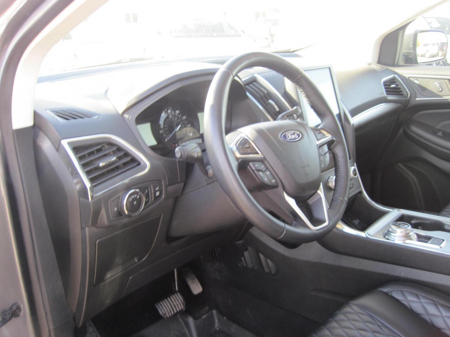 2023 gray /black Ford Edge Titanium (2FMPK4K99PB) with an 2.0L L4 DOHC 16V engine, 6A transmission, located at 9530 Old Seward Highway, Anchorage, AK, 99515, (907) 349-3343, 61.134140, -149.865570 - Photo#10
