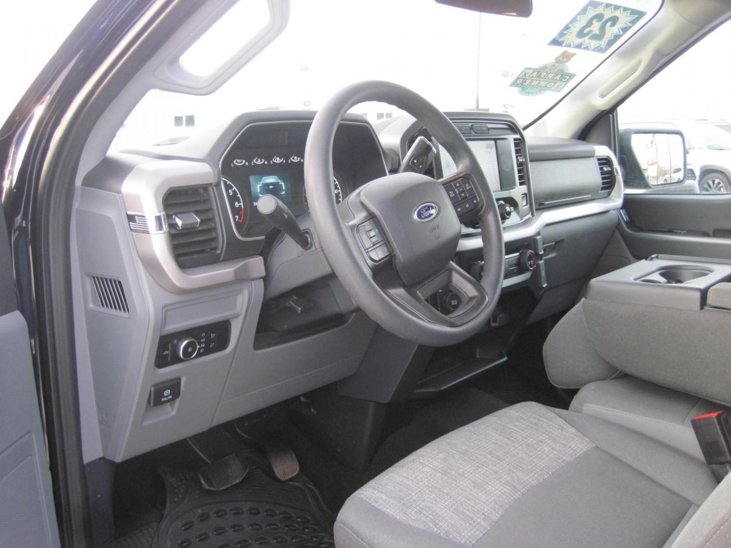 2023 blue /gray Ford F-150 XLT SuperCrew 6.5-ft. Bed 4WD (1FTFW1E85PF) with an 3.5L V6 DOHC 24V engine, 6A transmission, located at 9530 Old Seward Highway, Anchorage, AK, 99515, (907) 349-3343, 61.134140, -149.865570 - Nice Ford F 150 XLT come take a test drive. - Photo#7