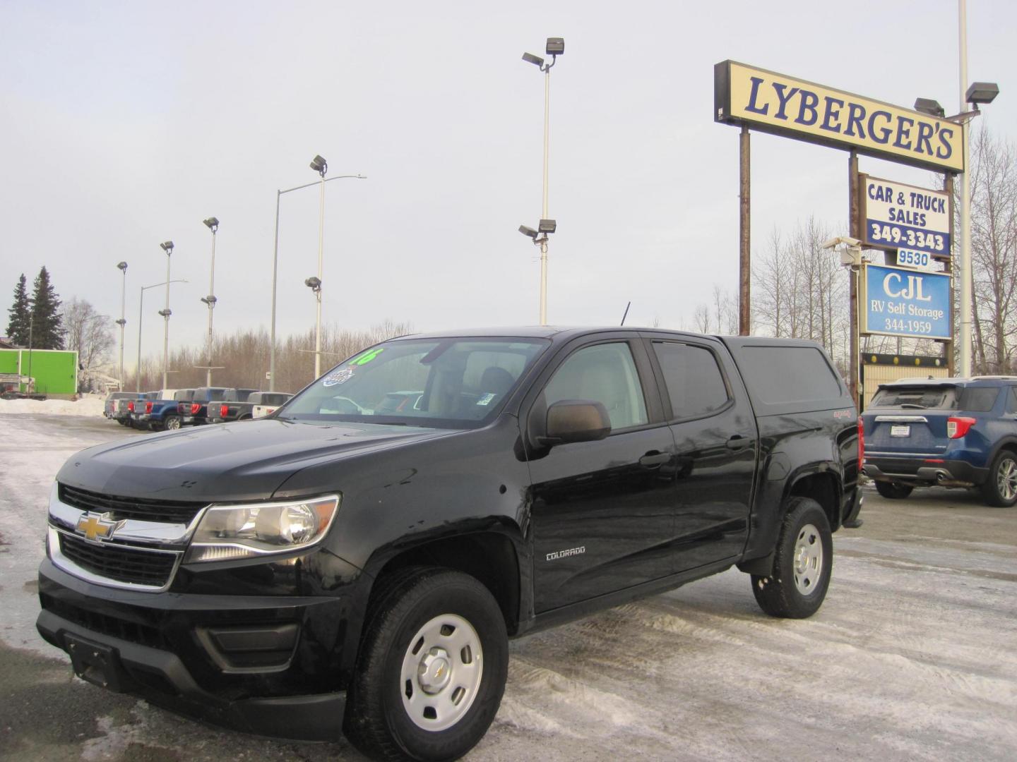 2016 black /gray Chevrolet Colorado Crew Cab 4WD Short Box (1GCGTBE35G1) with an 3.6L V6 DOHC 24V GAS engine, 6A transmission, located at 9530 Old Seward Highway, Anchorage, AK, 99515, (907) 349-3343, 61.134140, -149.865570 - Low Miles on this Chevrolet Colorado Crew Cab - Photo#0