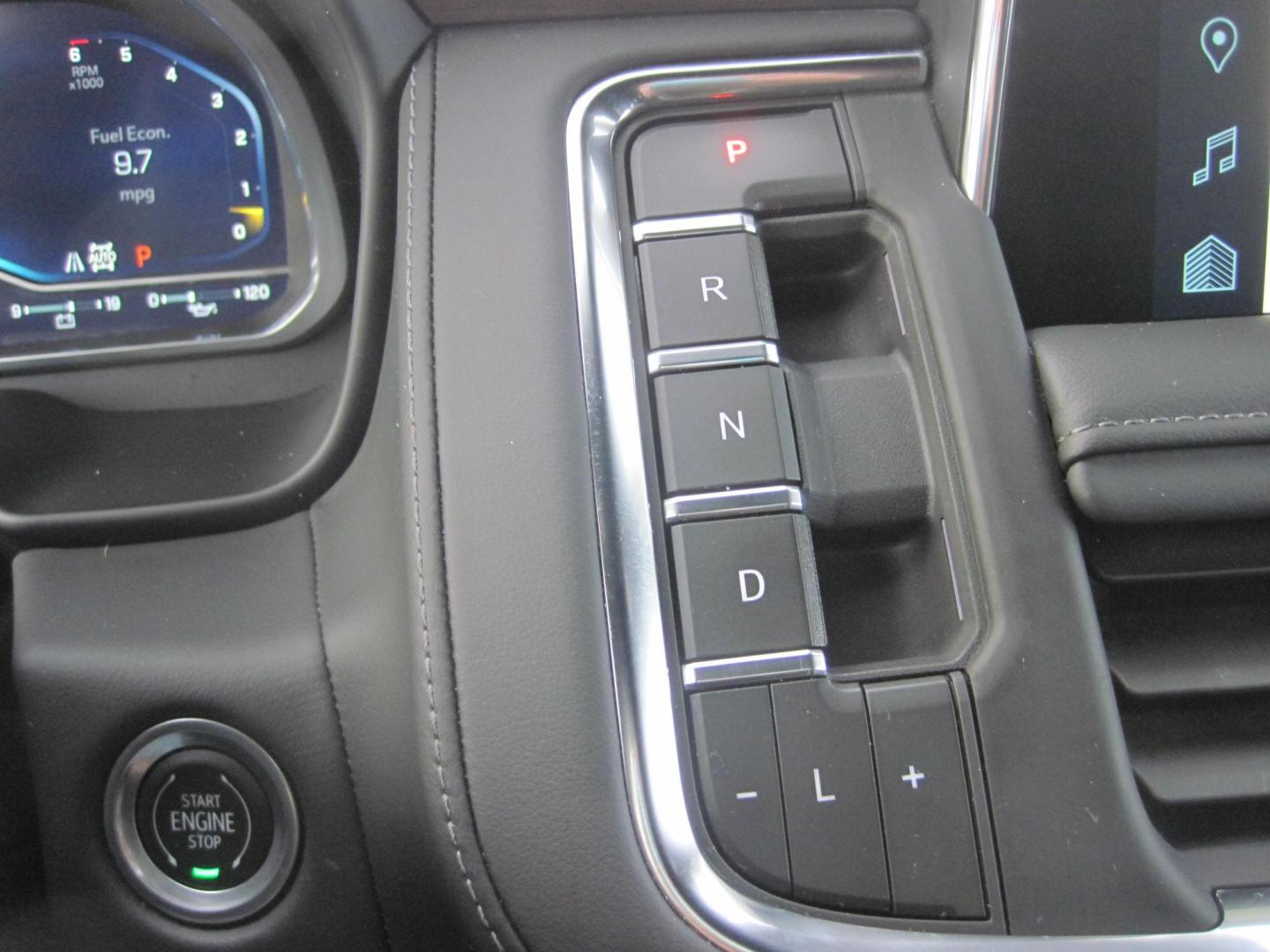 2023 gray /black Chevrolet Suburban LT 4WD (1GNSKCKD8PR) with an 5.3L V8 OHV 16V engine, 10A transmission, located at 9530 Old Seward Highway, Anchorage, AK, 99515, (907) 349-3343, 61.134140, -149.865570 - Nice Chevrolet Suburban LT come take a test drive. - Photo#19
