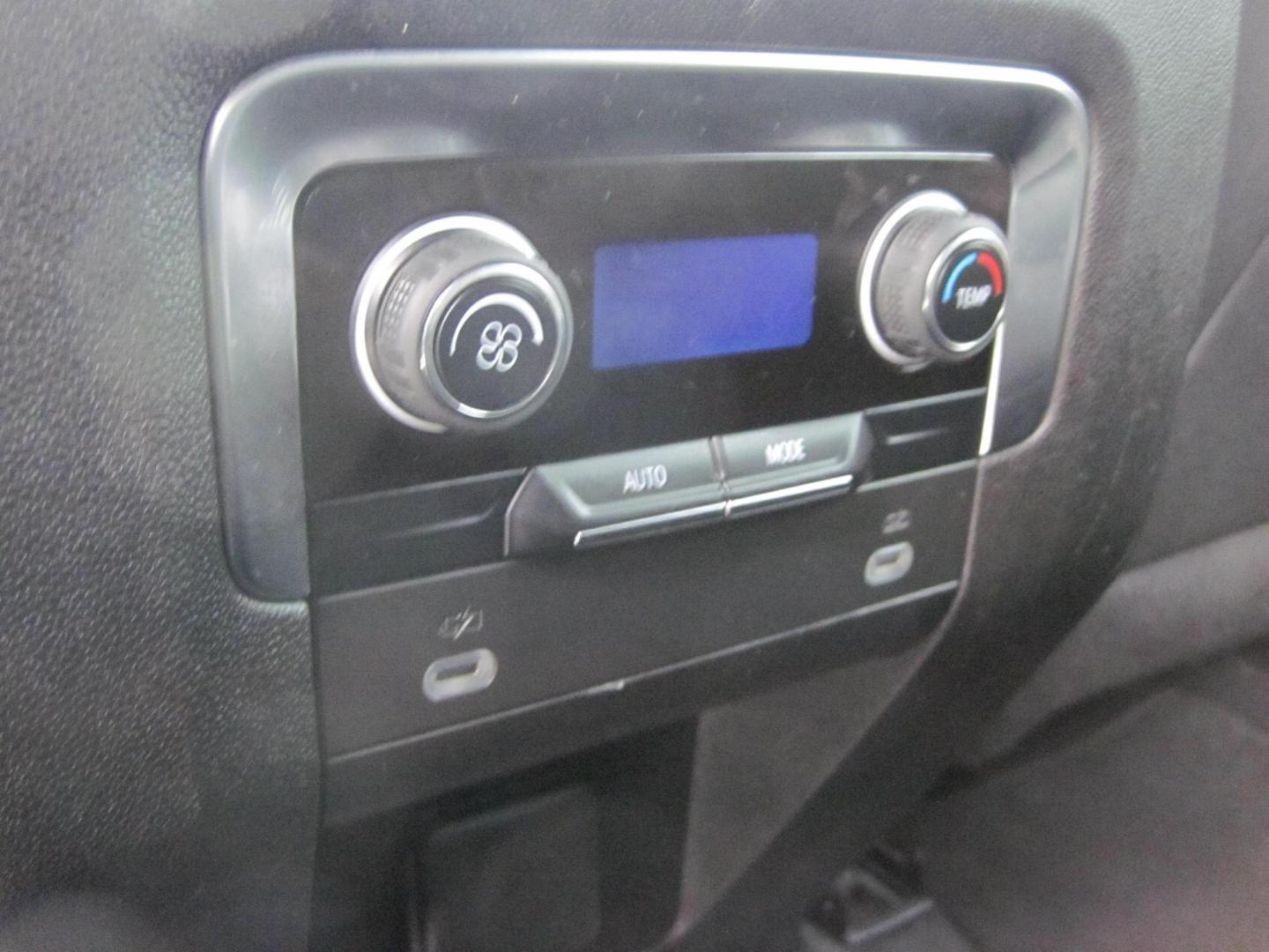 2023 gray /black Chevrolet Suburban LT 4WD (1GNSKCKD8PR) with an 5.3L V8 OHV 16V engine, 10A transmission, located at 9530 Old Seward Highway, Anchorage, AK, 99515, (907) 349-3343, 61.134140, -149.865570 - Nice Chevrolet Suburban LT come take a test drive. - Photo#7
