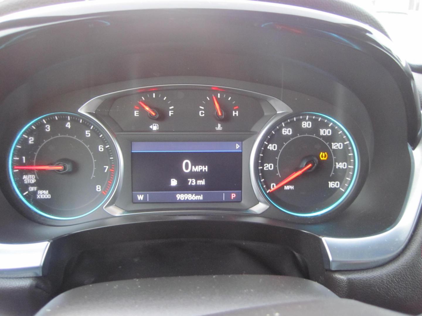 2022 black /black Chevrolet Traverse LT Cloth AWD (1GNEVGKW3NJ) with an 3.6L V6 DOHC 24V engine, 9A transmission, located at 9530 Old Seward Highway, Anchorage, AK, 99515, (907) 349-3343, 61.134140, -149.865570 - Nice Chevrolet Traverse LT come take a test drive. - Photo#13