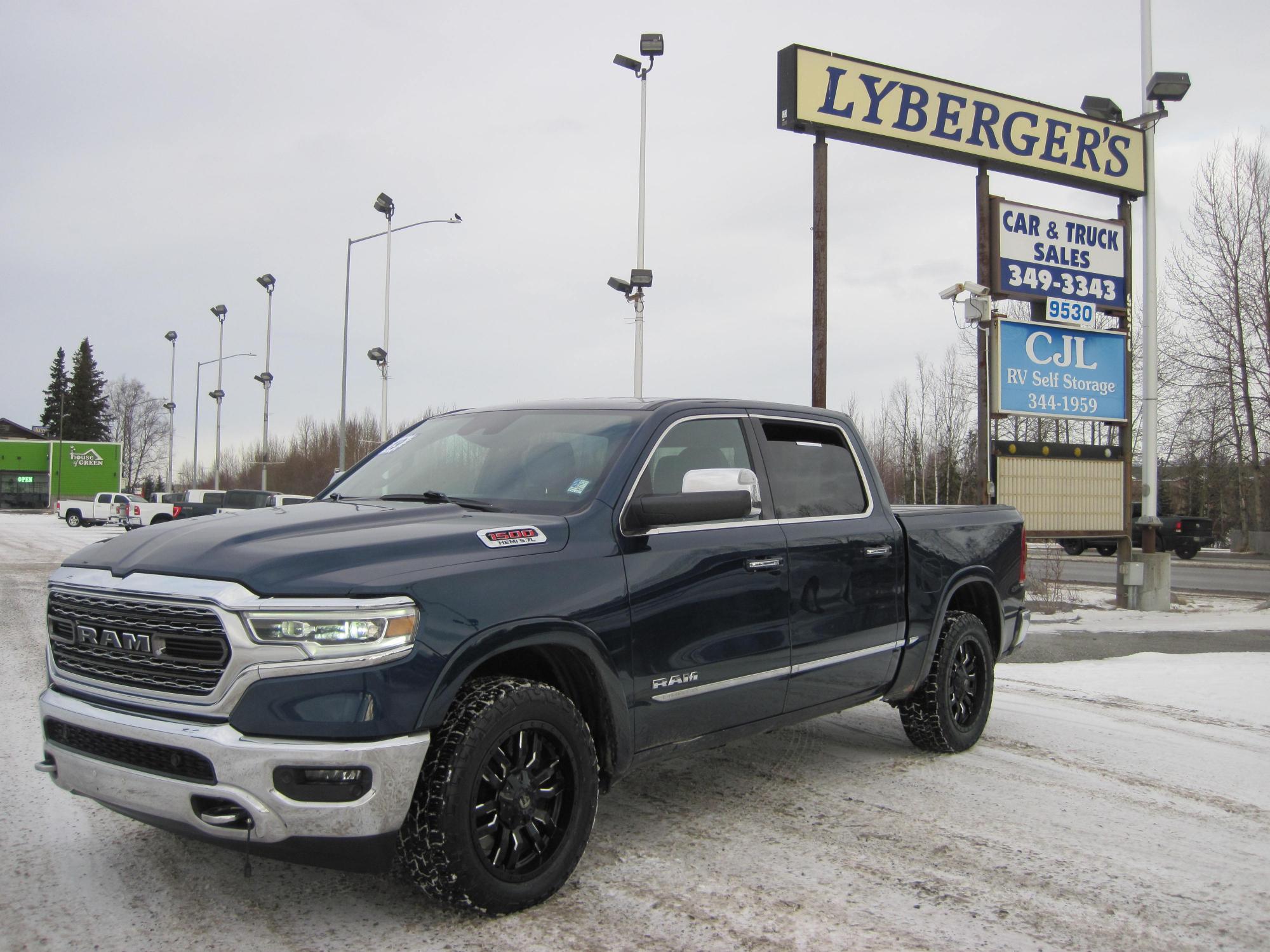photo of 2019 RAM 1500 Limited Crew Cab SWB 4WD