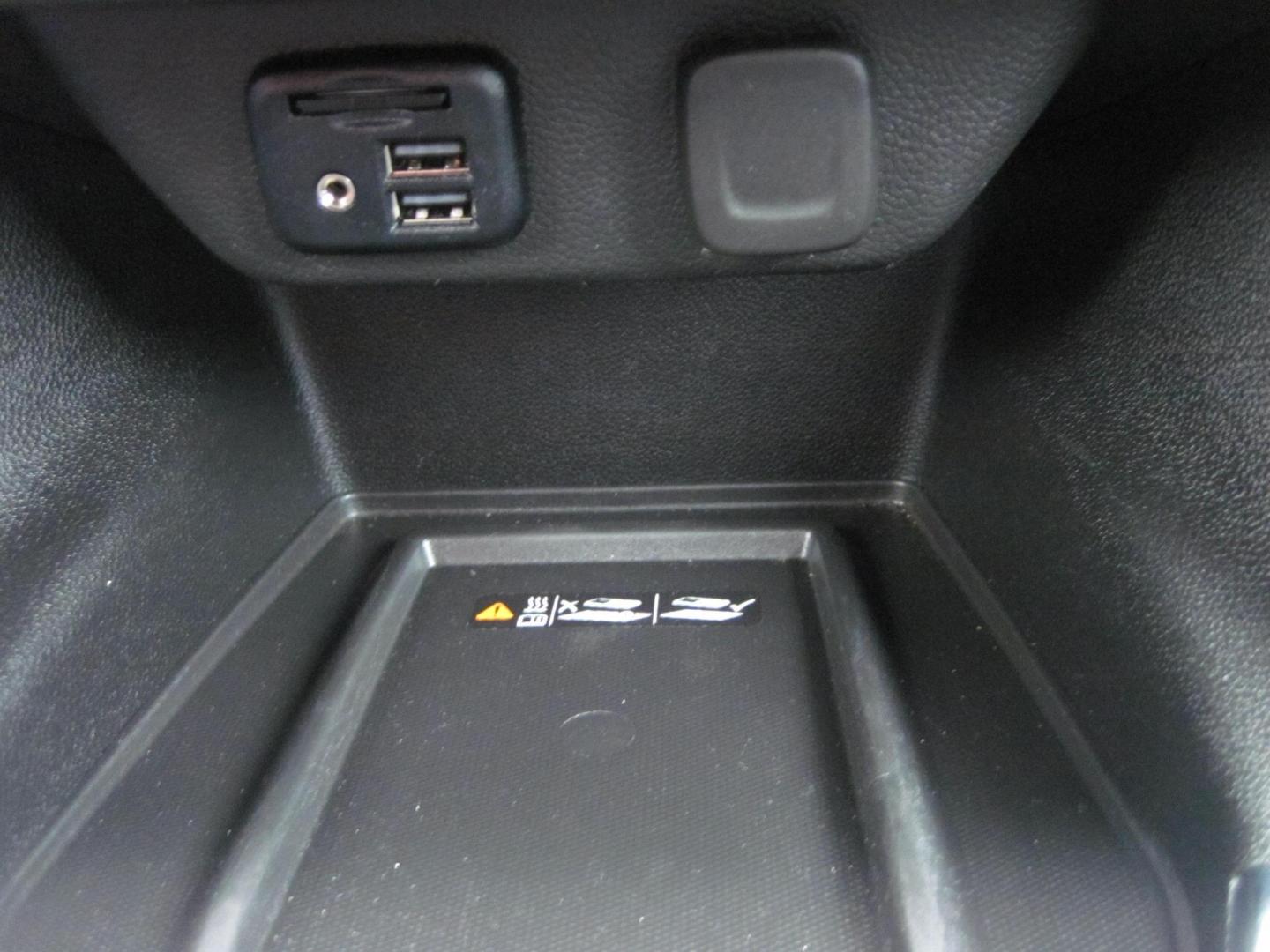 2023 red /black Chevrolet Traverse RS AWD (1GNEVJKW0PJ) with an 3.6L V6 DOHC 24V engine, 9A transmission, located at 9530 Old Seward Highway, Anchorage, AK, 99515, (907) 349-3343, 61.134140, -149.865570 - Nice Chevrolet Traverse RS awd come take a test drive - Photo#23