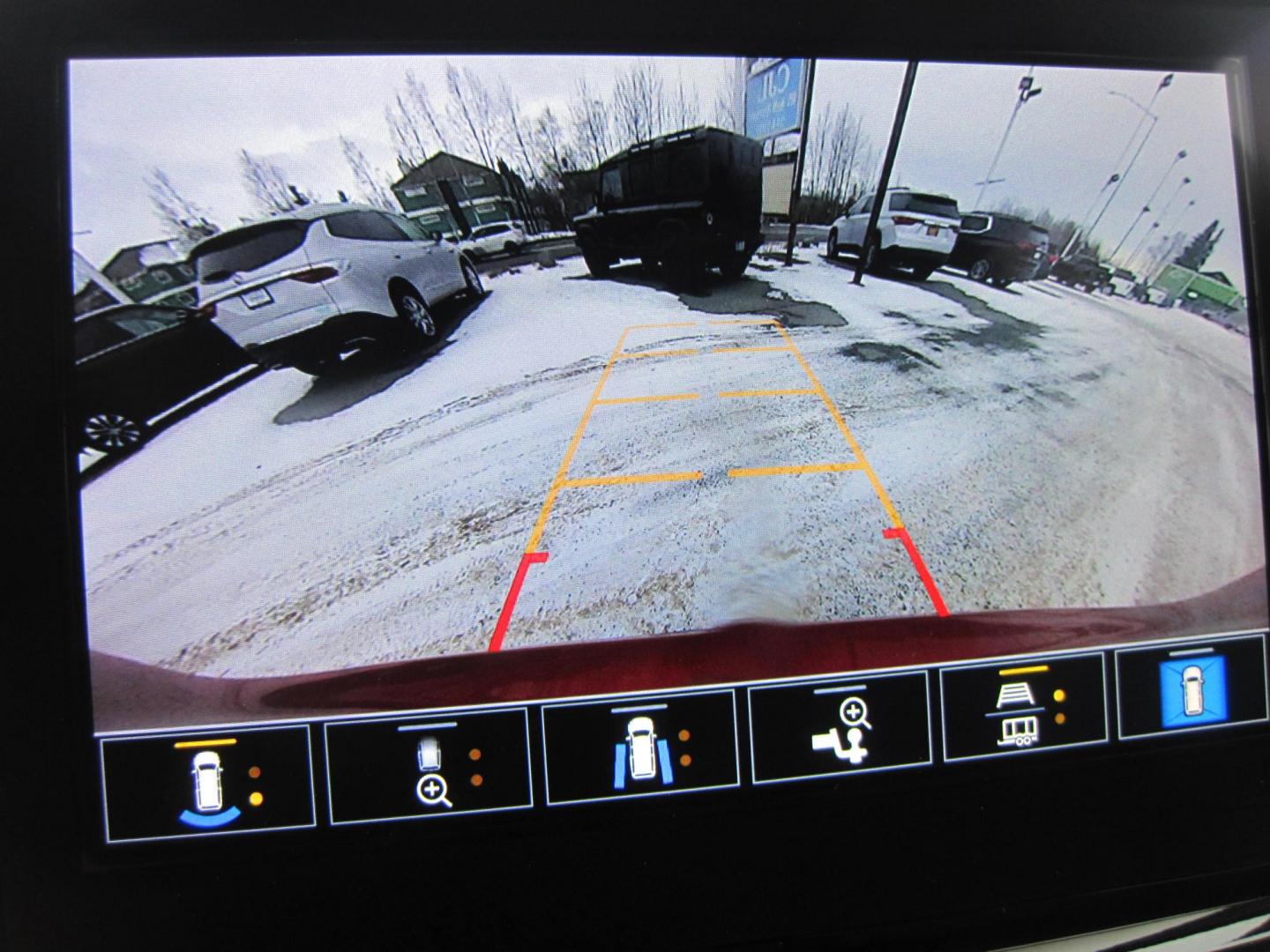 2023 red /black Chevrolet Traverse RS AWD (1GNEVJKW0PJ) with an 3.6L V6 DOHC 24V engine, 9A transmission, located at 9530 Old Seward Highway, Anchorage, AK, 99515, (907) 349-3343, 61.134140, -149.865570 - Nice Chevrolet Traverse RS awd come take a test drive - Photo#24