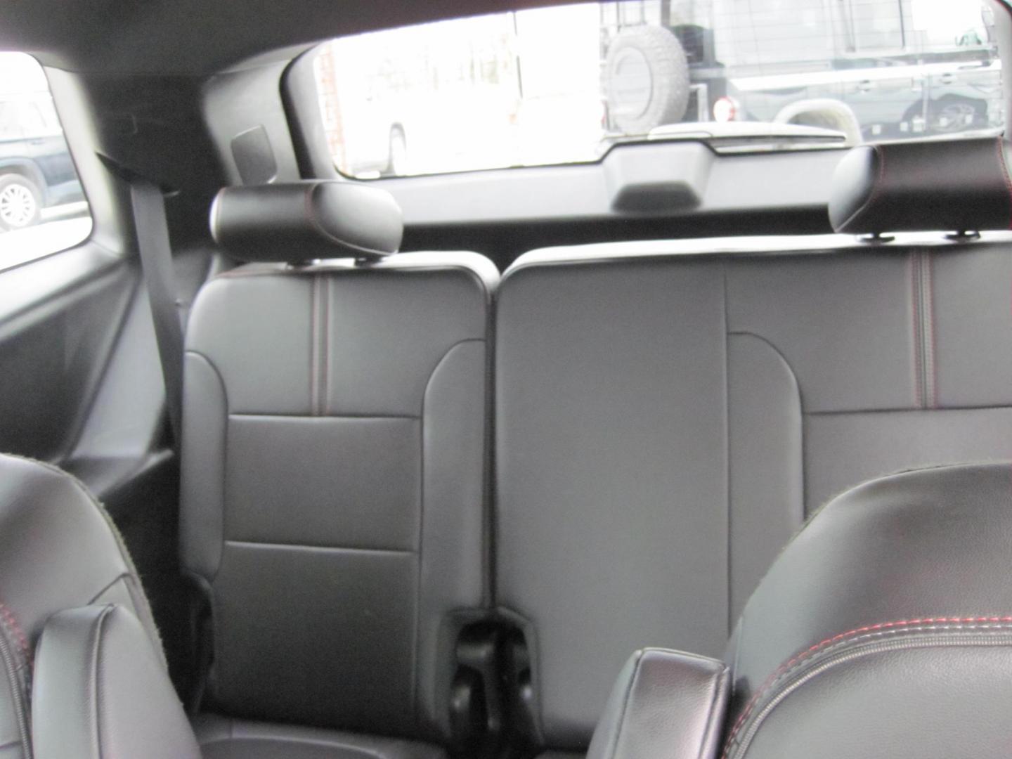 2023 red /black Chevrolet Traverse RS AWD (1GNEVJKW0PJ) with an 3.6L V6 DOHC 24V engine, 9A transmission, located at 9530 Old Seward Highway, Anchorage, AK, 99515, (907) 349-3343, 61.134140, -149.865570 - Nice Chevrolet Traverse RS awd come take a test drive - Photo#8