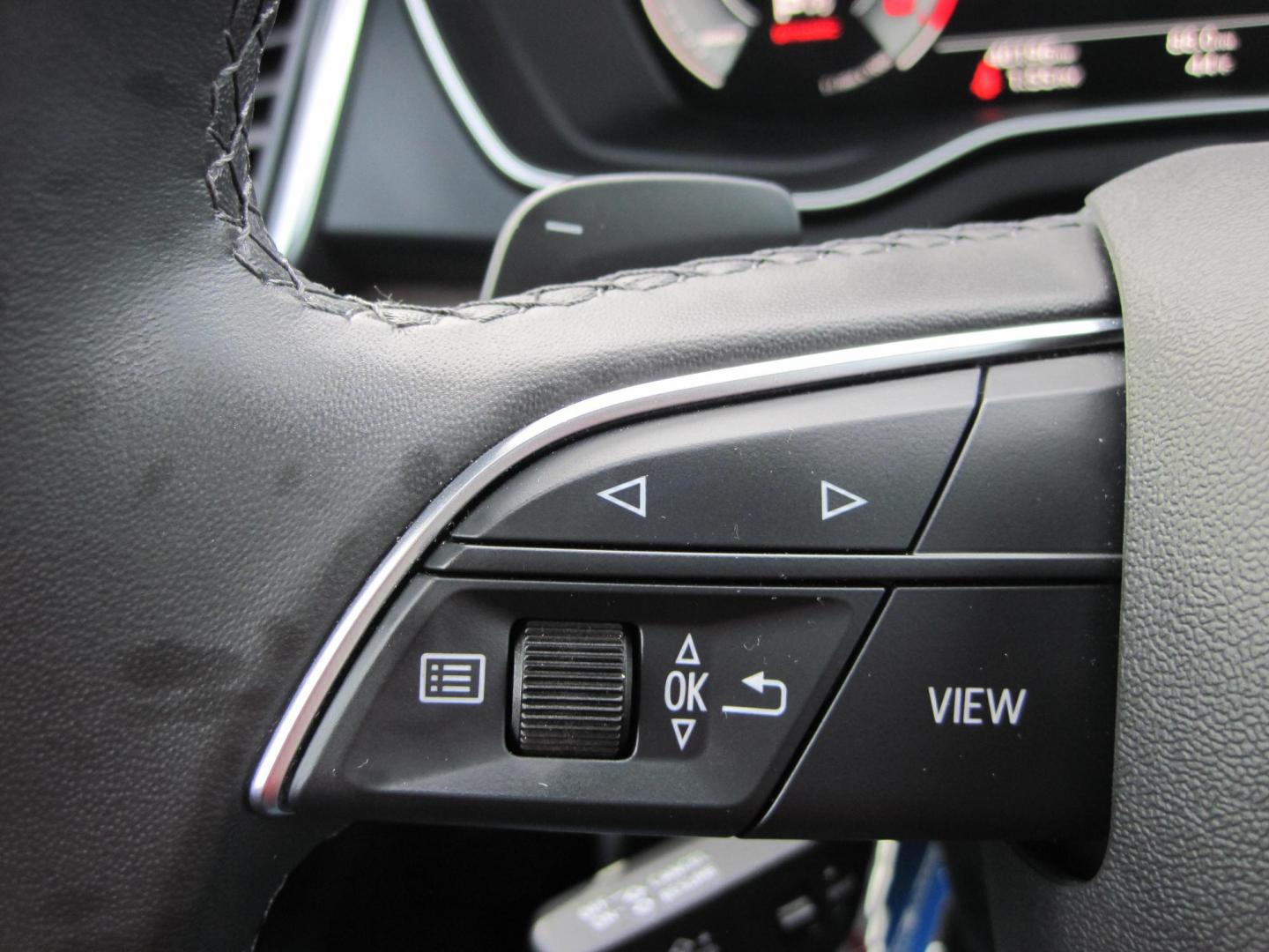 2021 green /gray Audi Q5 Sportback Prestige (WA16AAFY1M2) with an 2.0L L4 DOHC 16V engine, 7A transmission, located at 9530 Old Seward Highway, Anchorage, AK, 99515, (907) 349-3343, 61.134140, -149.865570 - Nice Audi Q5 quattro S-line come take a test drive - Photo#15