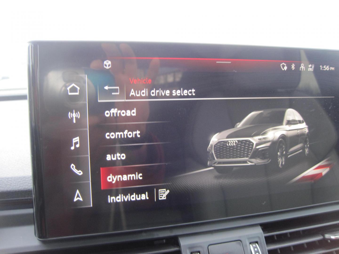 2021 green /gray Audi Q5 Sportback Prestige (WA16AAFY1M2) with an 2.0L L4 DOHC 16V engine, 7A transmission, located at 9530 Old Seward Highway, Anchorage, AK, 99515, (907) 349-3343, 61.134140, -149.865570 - Nice Audi Q5 quattro S-line come take a test drive - Photo#24