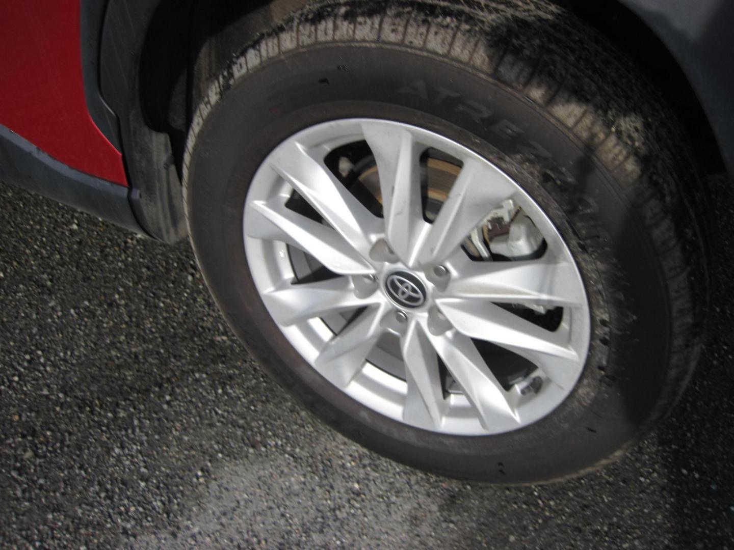 2023 red /black Toyota Corolla Cross LE AWD (7MUBAABGXPV) with an 2.0L L4 DOHC 16V engine, CVT transmission, located at 9530 Old Seward Highway, Anchorage, AK, 99515, (907) 349-3343, 61.134140, -149.865570 - Nice Toyota Corolla Cross LE AWD come take a test drive - Photo#8