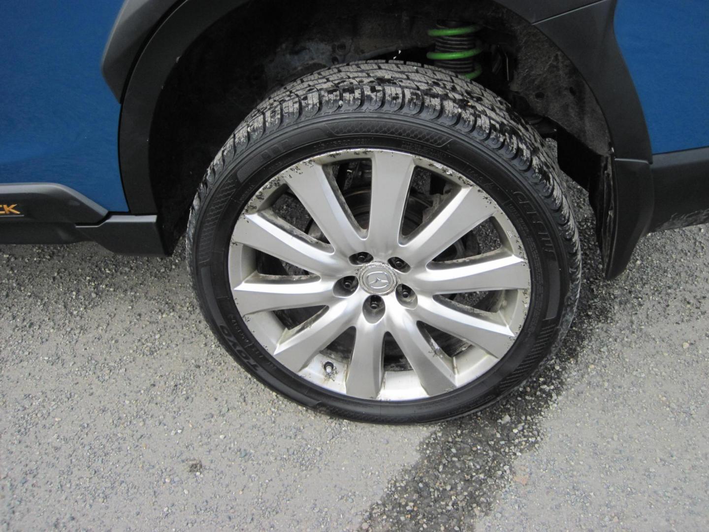 2022 blue /black Subaru Outback Wilderness (4S4BTGUD9N3) with an 2.4L H4 DOHC 16V TURBO engine, CVT transmission, located at 9530 Old Seward Highway, Anchorage, AK, 99515, (907) 349-3343, 61.134140, -149.865570 - Subaru Outback with the Wilderness package, come take a test drive. - Photo#7