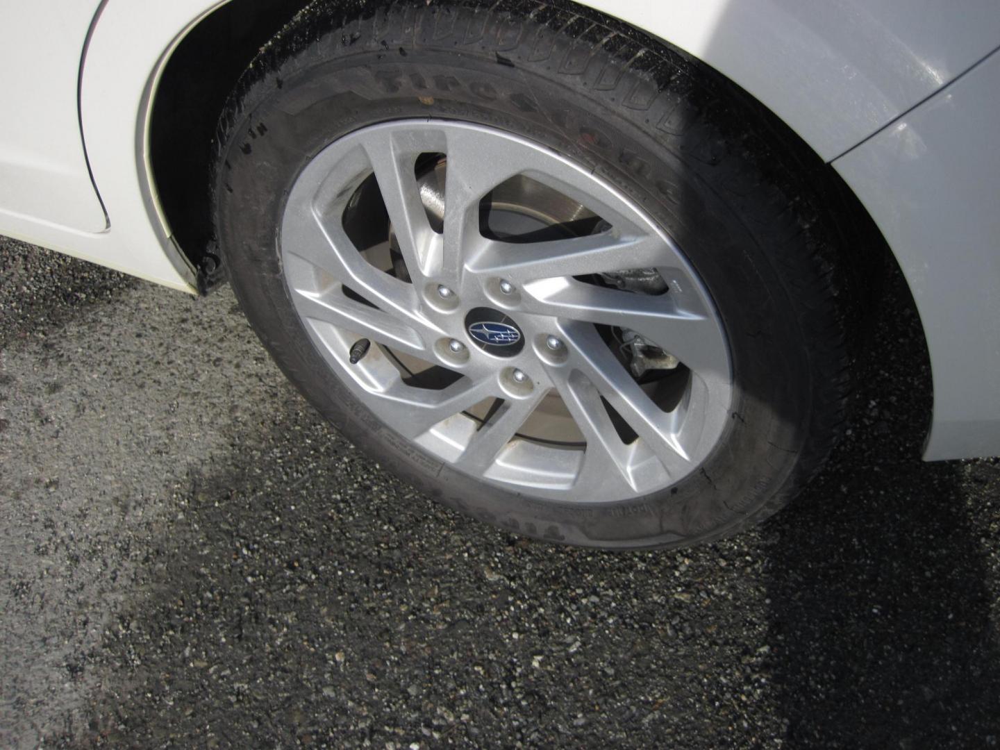 2024 white /black Subaru Impreza Base 5-Door (JF1GUABC2R8) with an 2.0L H4 DOHC 16V engine, CVT transmission, located at 9530 Old Seward Highway, Anchorage, AK, 99515, (907) 349-3343, 61.134140, -149.865570 - Nice Subaru Impreza come take a test drive - Photo#5