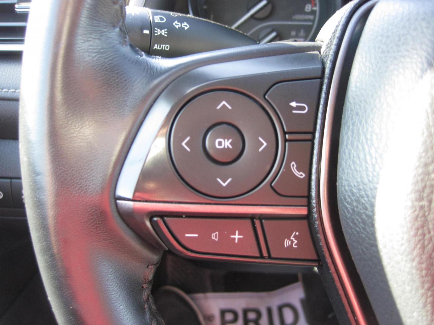 2022 gray /black Toyota Camry SE (4T1G11AK2NU) with an 2.5L L4 DOHC 16V engine, 8A transmission, located at 9530 Old Seward Highway, Anchorage, AK, 99515, (907) 349-3343, 61.134140, -149.865570 - Nice 2022 Toyota Camry SE come take a test drive. - Photo#12
