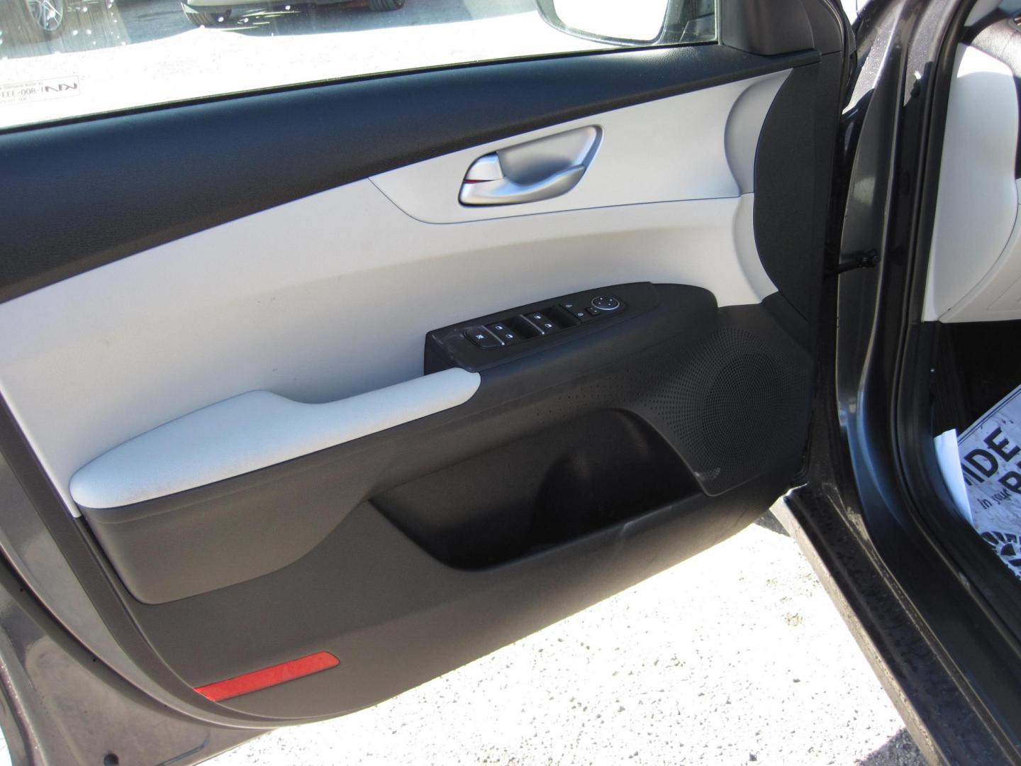 2023 gray /black Kia Forte LXS (3KPF24AD5PE) with an 2.0L L4 DOHC 16V engine, CVT transmission, located at 9530 Old Seward Highway, Anchorage, AK, 99515, (907) 349-3343, 61.134140, -149.865570 - Nice 2023 Kia Forte LXS come take a test drive. - Photo#5