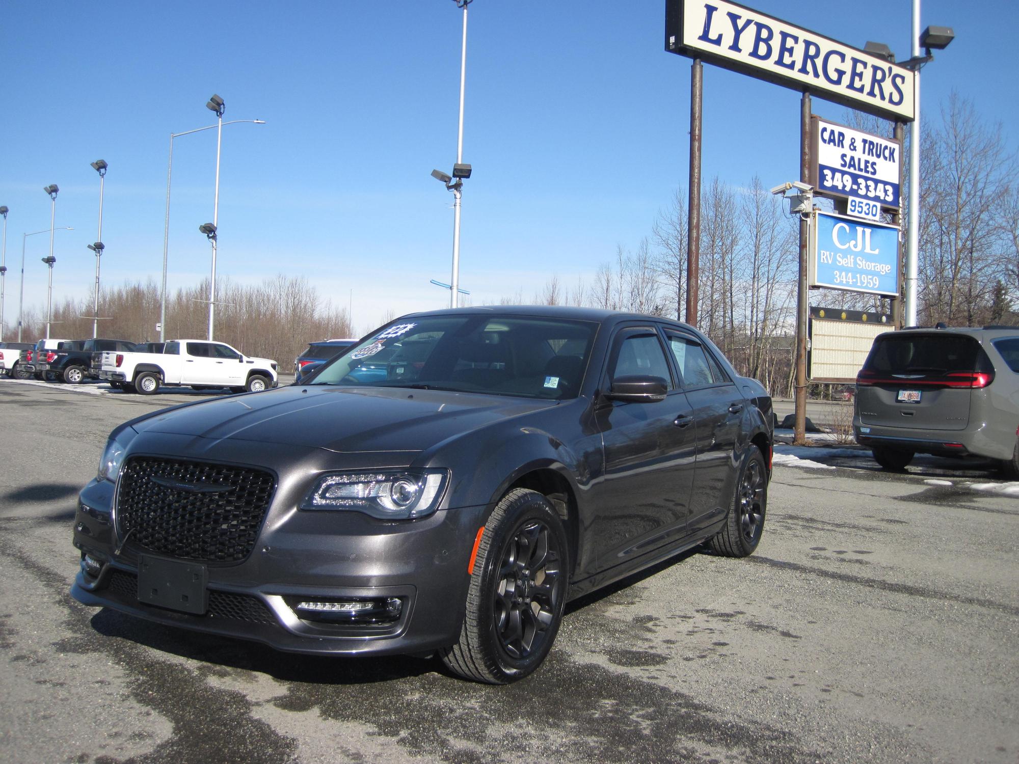 photo of 2022 Chrysler 300 Touring L AWD