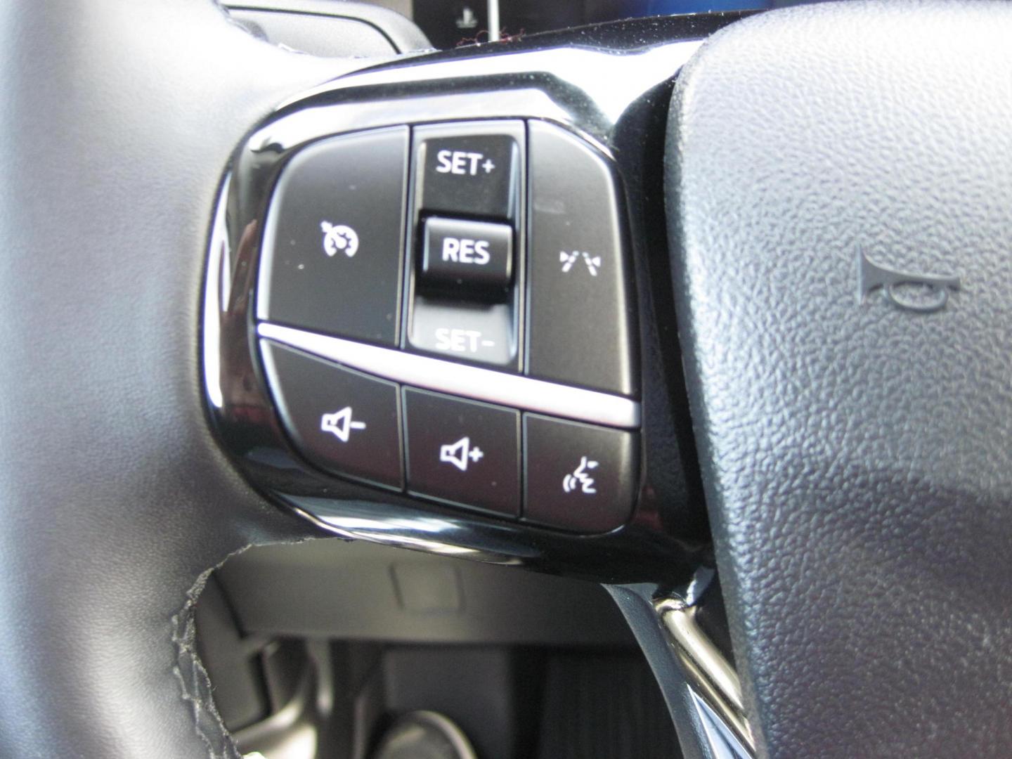 2023 blue /black Ford Escape Active AWD (1FMCU9GN8PU) with an 1.5L L3 engine, 8A transmission, located at 9530 Old Seward Highway, Anchorage, AK, 99515, (907) 349-3343, 61.134140, -149.865570 - Nice Ford Escape Active sport, awd come take a test drive. - Photo#12