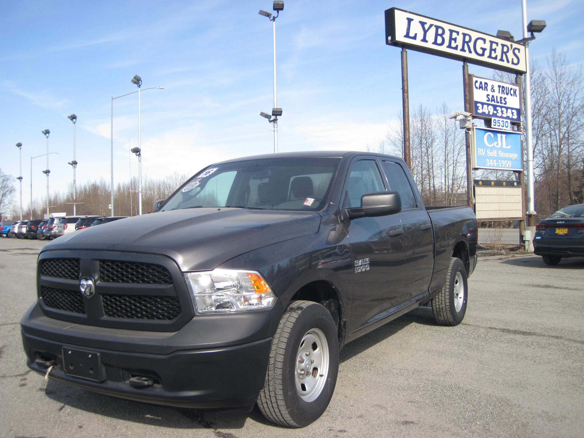 photo of 2016 RAM 1500 Tradesman Quad Cab 4WD