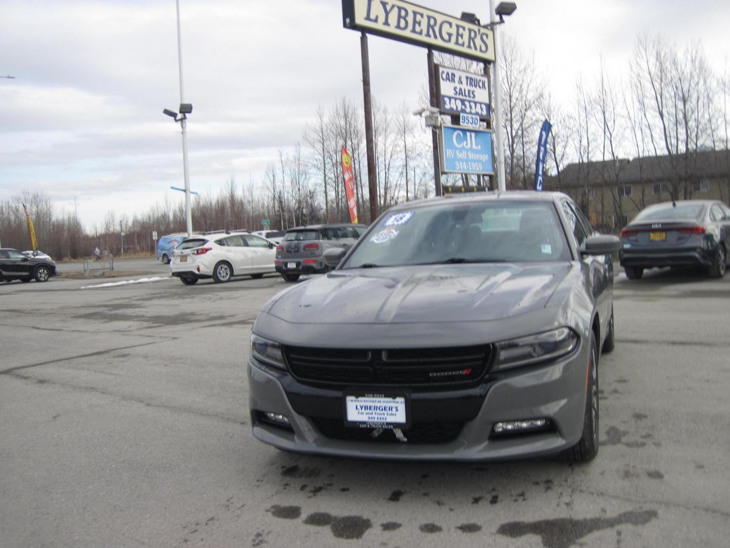 2018 gray /black Dodge Charger GT AWD (2C3CDXJG0JH) with an 3.6L V6 DOHC 24V engine, 8A transmission, located at 9530 Old Seward Highway, Anchorage, AK, 99515, (907) 349-3343, 61.134140, -149.865570 - Low miles on the 2018 Dodge Charger AWD come take a test drive - Photo#1