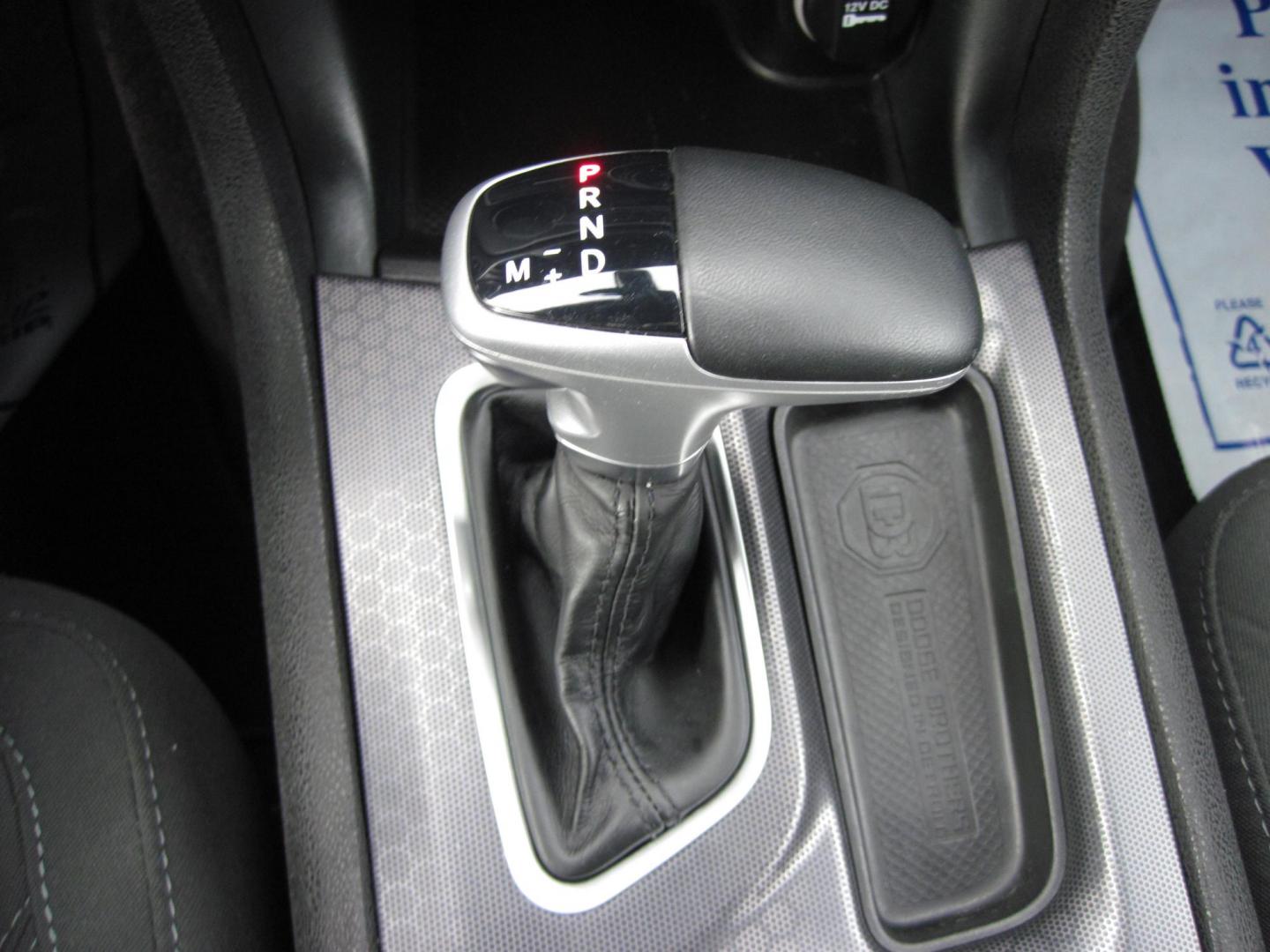 2018 gray /black Dodge Charger GT AWD (2C3CDXJG0JH) with an 3.6L V6 DOHC 24V engine, 8A transmission, located at 9530 Old Seward Highway, Anchorage, AK, 99515, (907) 349-3343, 61.134140, -149.865570 - Low miles on the 2018 Dodge Charger AWD come take a test drive - Photo#18