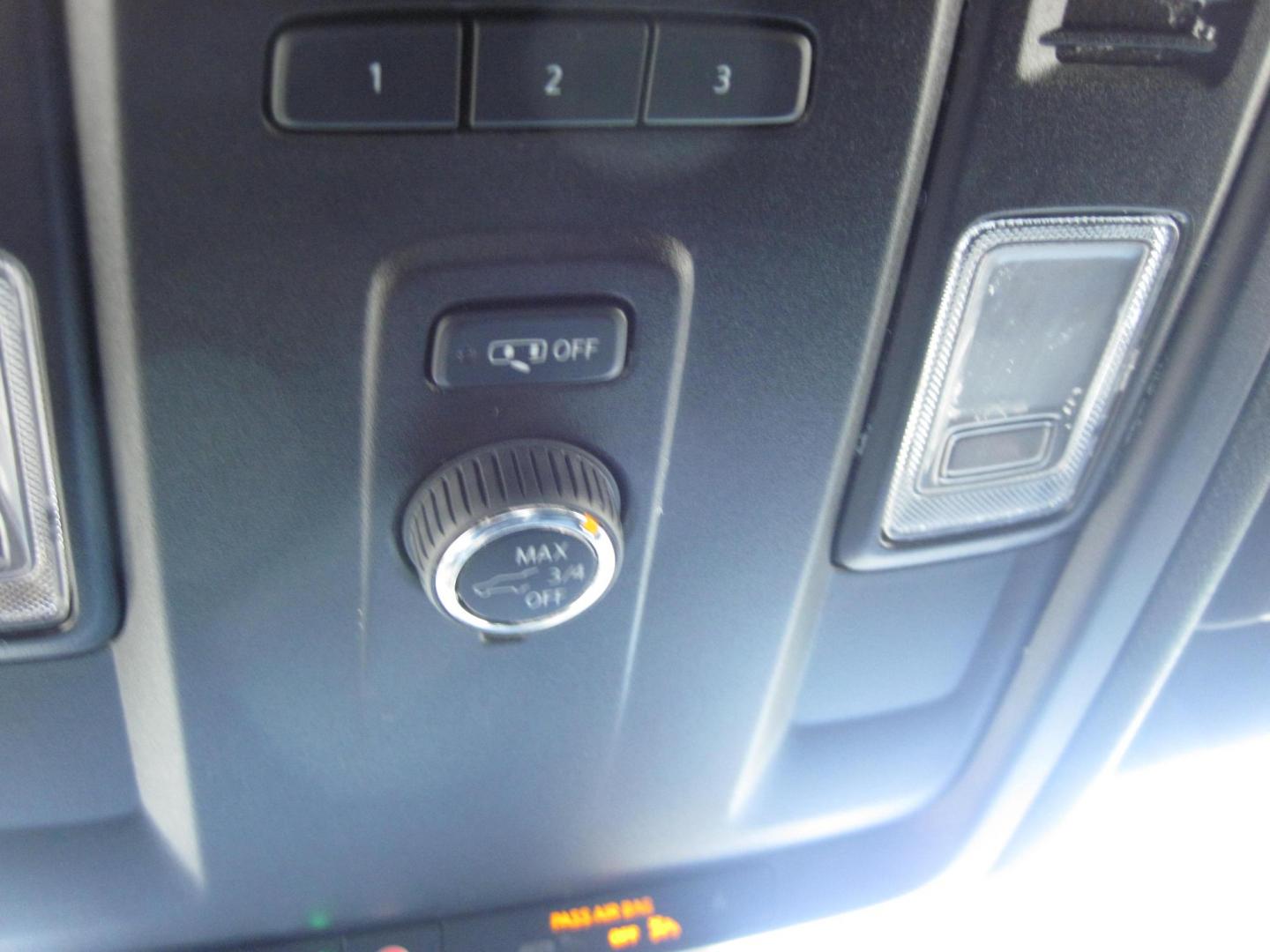2023 black /black Chevrolet Suburban LT 4WD (1GNSKCKD9PR) with an 5.3L V8 OHV 16V engine, 10A transmission, located at 9530 Old Seward Highway, Anchorage, AK, 99515, (907) 349-3343, 61.134140, -149.865570 - Nice 2023 Chevrolet Suburban LT, Come take a test drive. - Photo#21