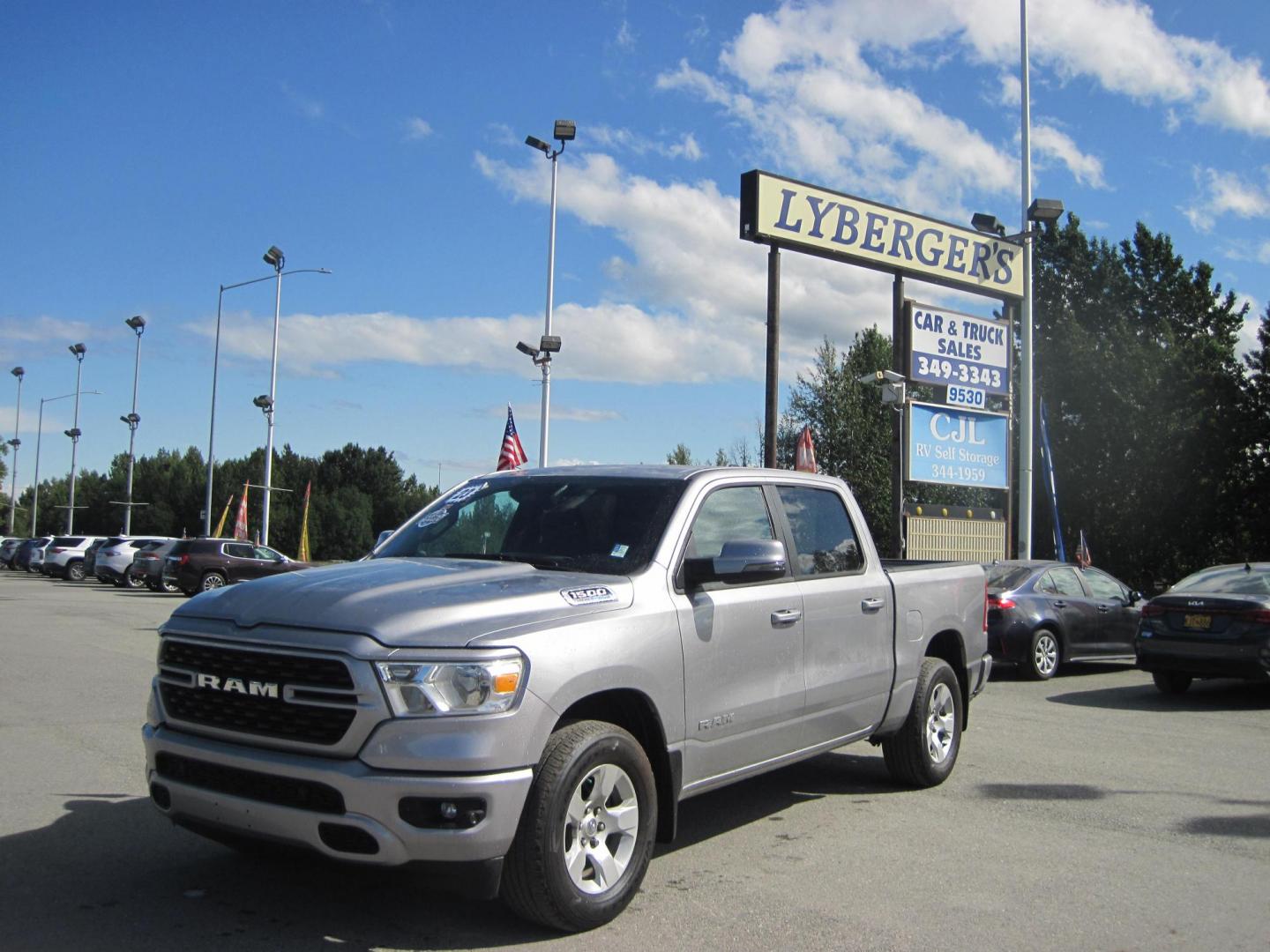 2023 silver /gray RAM 1500 Big Horn Crew Cab SWB 4WD (1C6SRFFT6PN) with an 5.7L V8 OHV 16V engine, 8A transmission, located at 9530 Old Seward Highway, Anchorage, AK, 99515, (907) 349-3343, 61.134140, -149.865570 - Really Nice low miles on this 2023 Ram 1500 Crew cab Big Horn come take a test drive. - Photo#0