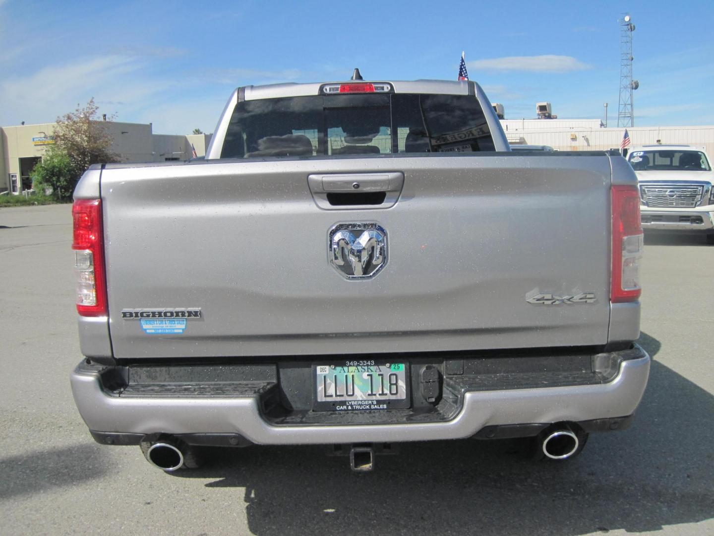 2023 silver /gray RAM 1500 Big Horn Crew Cab SWB 4WD (1C6SRFFT6PN) with an 5.7L V8 OHV 16V engine, 8A transmission, located at 9530 Old Seward Highway, Anchorage, AK, 99515, (907) 349-3343, 61.134140, -149.865570 - Really Nice low miles on this 2023 Ram 1500 Crew cab Big Horn come take a test drive. - Photo#3
