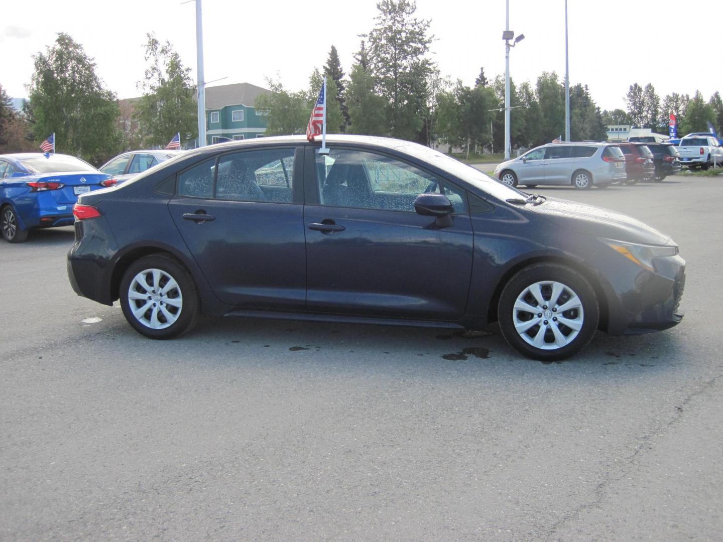 2023 blue /black Toyota Corolla LE (5YFB4MDE0PP) with an 2.0L L4 DOHC 16V engine, CVT transmission, located at 9530 Old Seward Highway, Anchorage, AK, 99515, (907) 349-3343, 61.134140, -149.865570 - Nice Low miles on this 2023 Toyota Corolla LE come take a test drive. - Photo#2