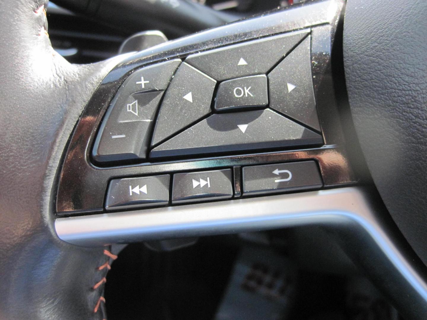 2023 black /black Nissan Altima 2.5 SR AWD (1N4BL4CW2PN) with an 2.5L L4 DOHC 16V engine, CVT transmission, located at 9530 Old Seward Highway, Anchorage, AK, 99515, (907) 349-3343, 61.134140, -149.865570 - Nice 2023 Nissan Altima SR awd come take a test drive - Photo#10