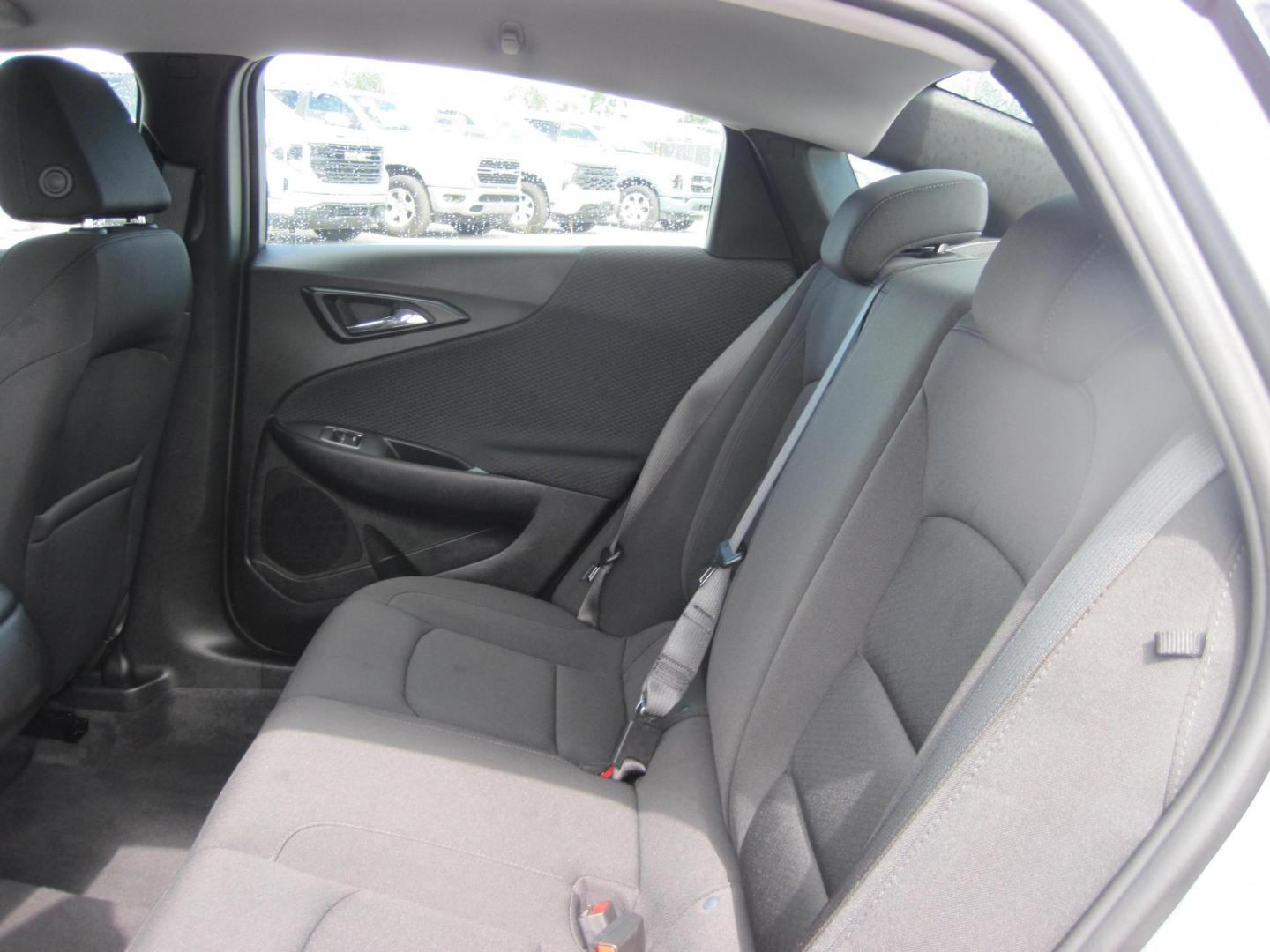 2023 gray /black Chevrolet Malibu 1FL (1G1ZC5ST1PF) with an 1.5L L4 DOHC 16V engine, 6A transmission, located at 9530 Old Seward Highway, Anchorage, AK, 99515, (907) 349-3343, 61.134140, -149.865570 - Low Miles on this 2023 Chevrolet Malibu LS come take a test drive. - Photo#5