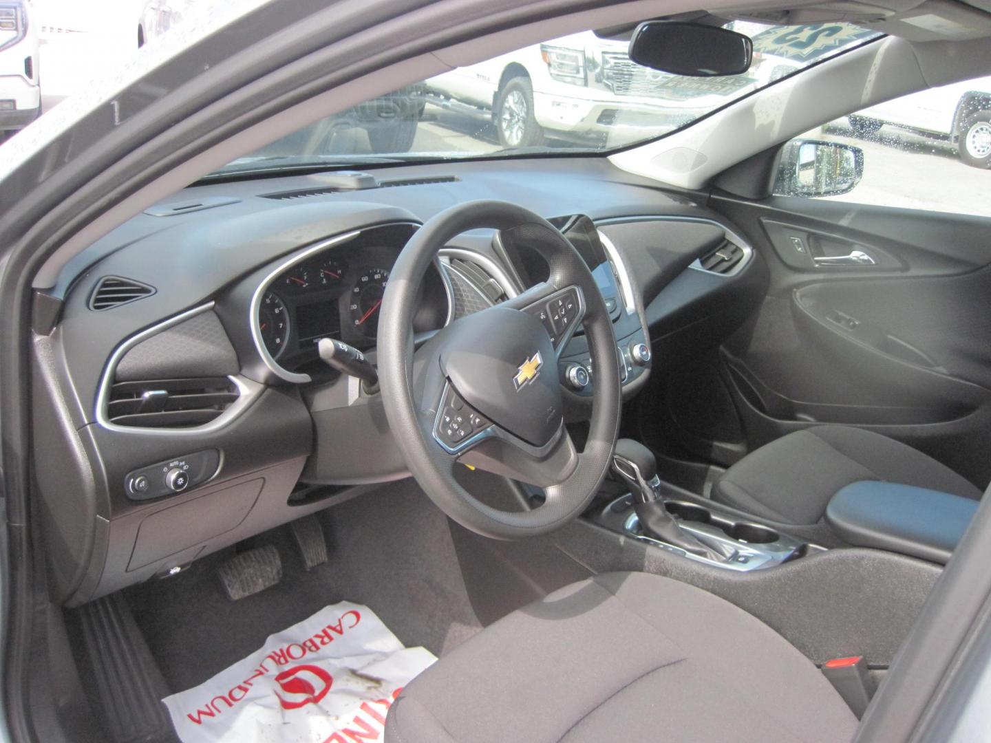 2023 gray /black Chevrolet Malibu 1FL (1G1ZC5ST1PF) with an 1.5L L4 DOHC 16V engine, 6A transmission, located at 9530 Old Seward Highway, Anchorage, AK, 99515, (907) 349-3343, 61.134140, -149.865570 - Low Miles on this 2023 Chevrolet Malibu LS come take a test drive. - Photo#7