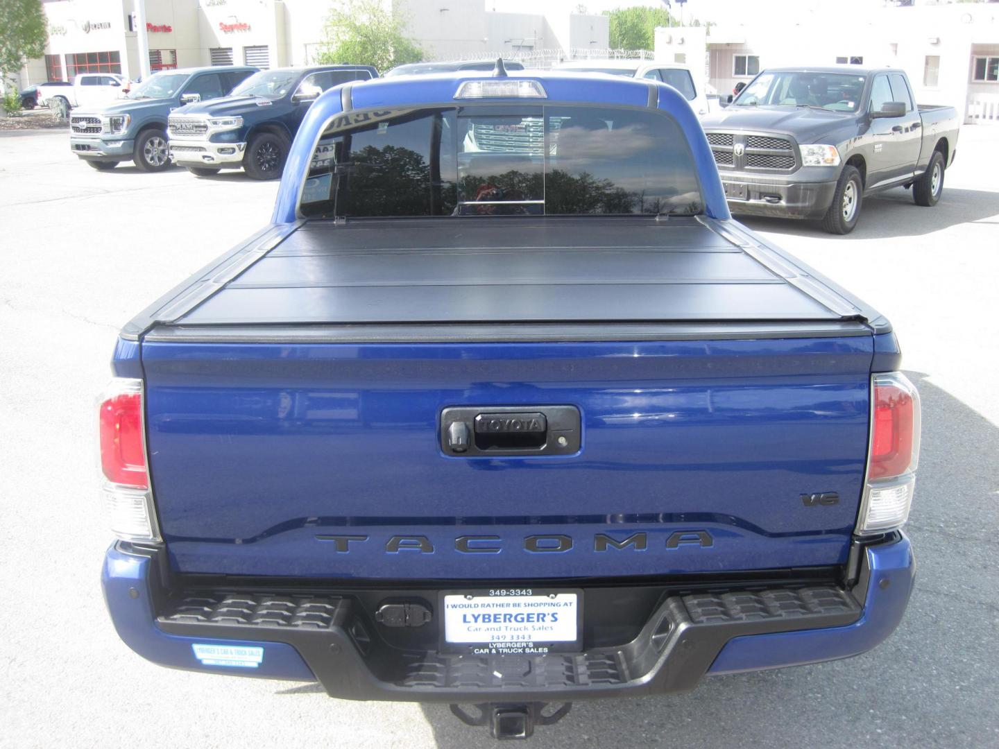 2023 blue /black Toyota Tacoma SR5 Double Cab Long Bed V6 6AT 4WD (3TYCZ5AN1PT) with an 3.5L V6 DOHC 24V engine, 6A transmission, located at 9530 Old Seward Highway, Anchorage, AK, 99515, (907) 349-3343, 61.134140, -149.865570 - Loaded 2023 Toyota Tacoma Double Cab TRD Sport , come take a test drive - Photo#7